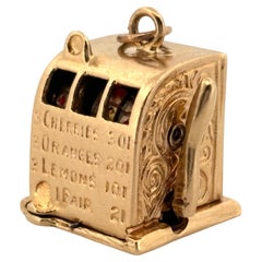 Vintage Slot Machine 14k Gold Charm Pendant - Functional
