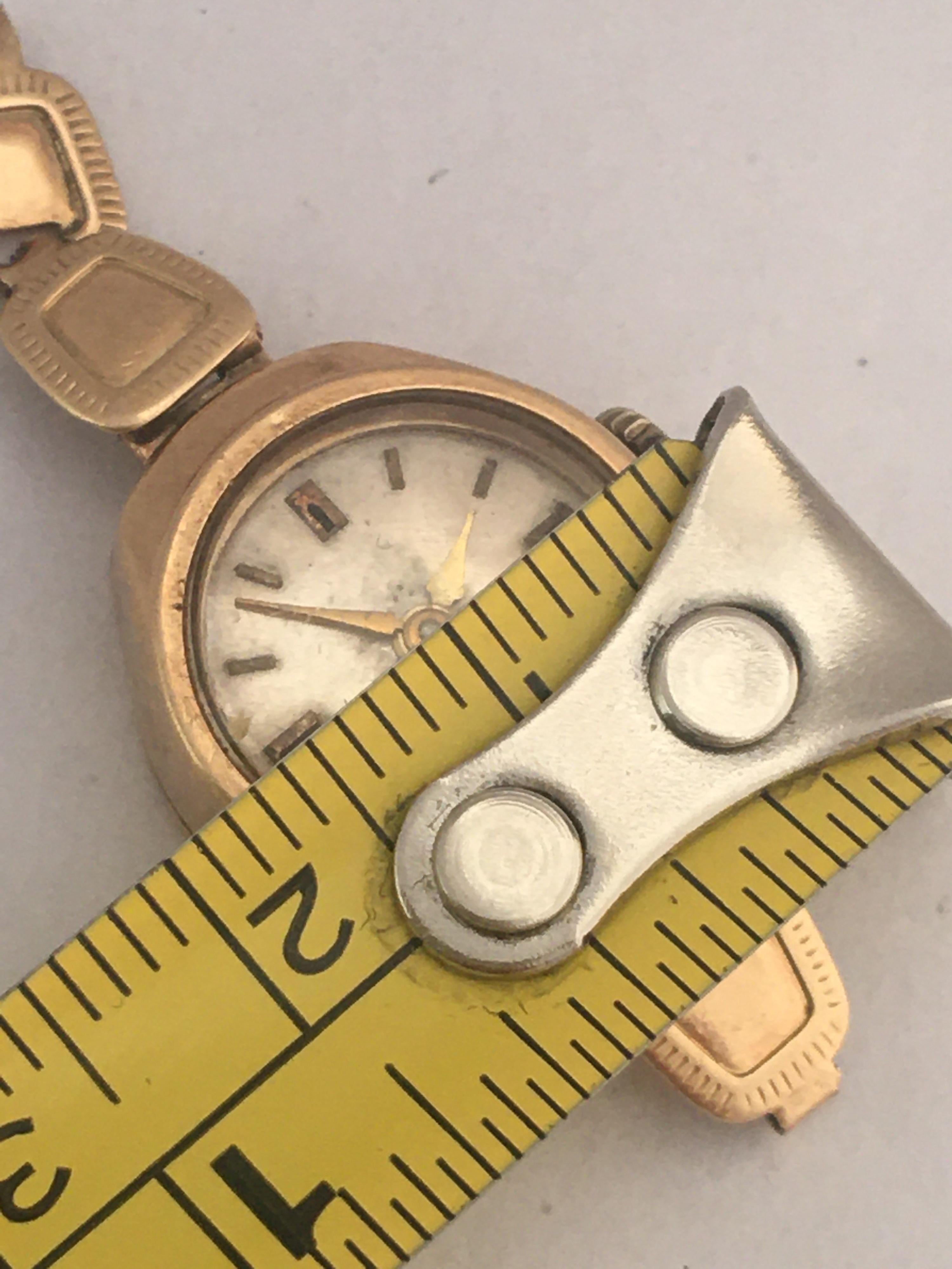 Vintage Small 1960s 9 Karat Gold Mechanical Ladies Watch For Sale 3