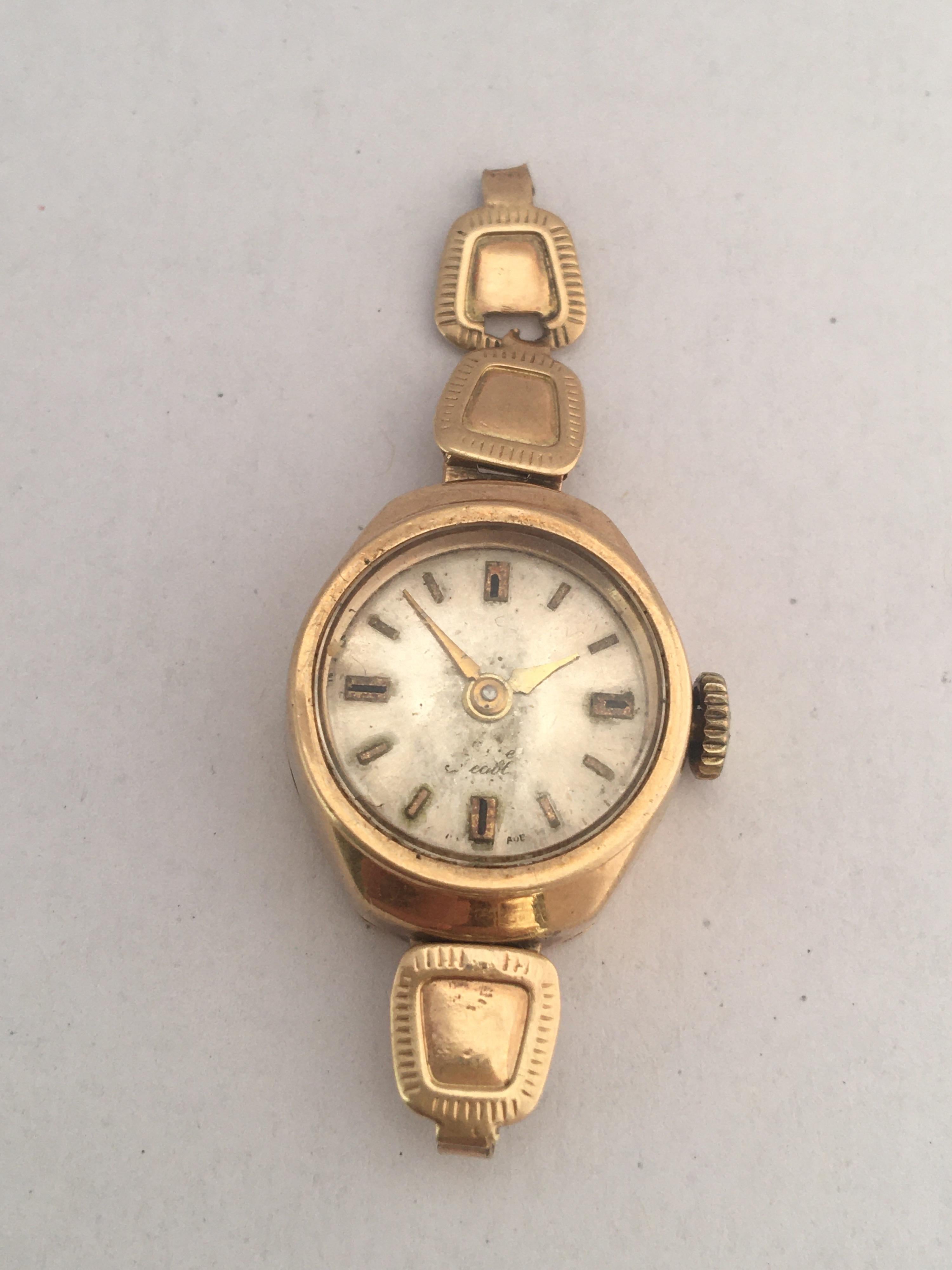 Vintage Small 1960s 9 Karat Gold Mechanical Ladies Watch For Sale 6
