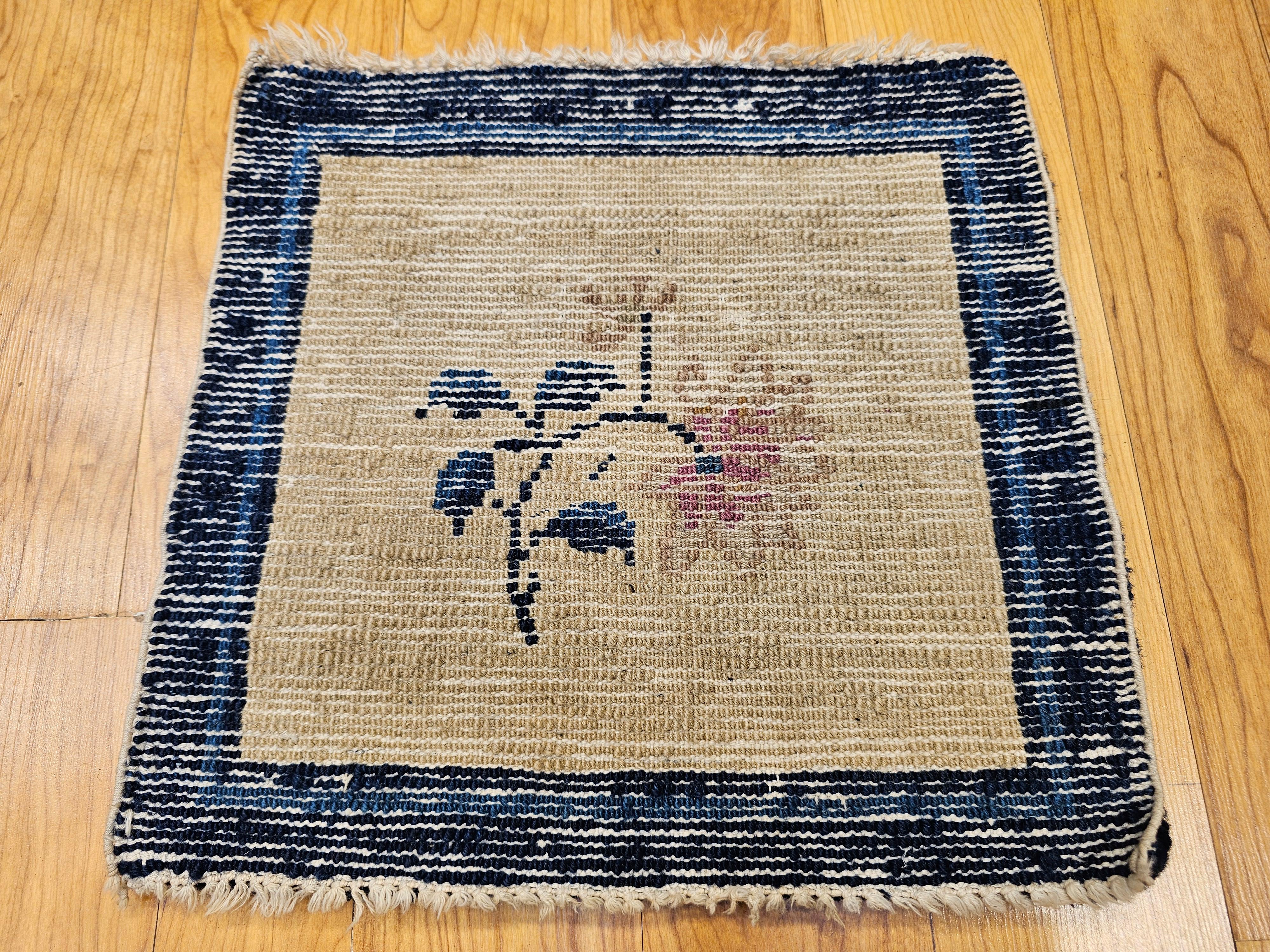 Vintage Small Art Deco Chinese Rug For Sale 2