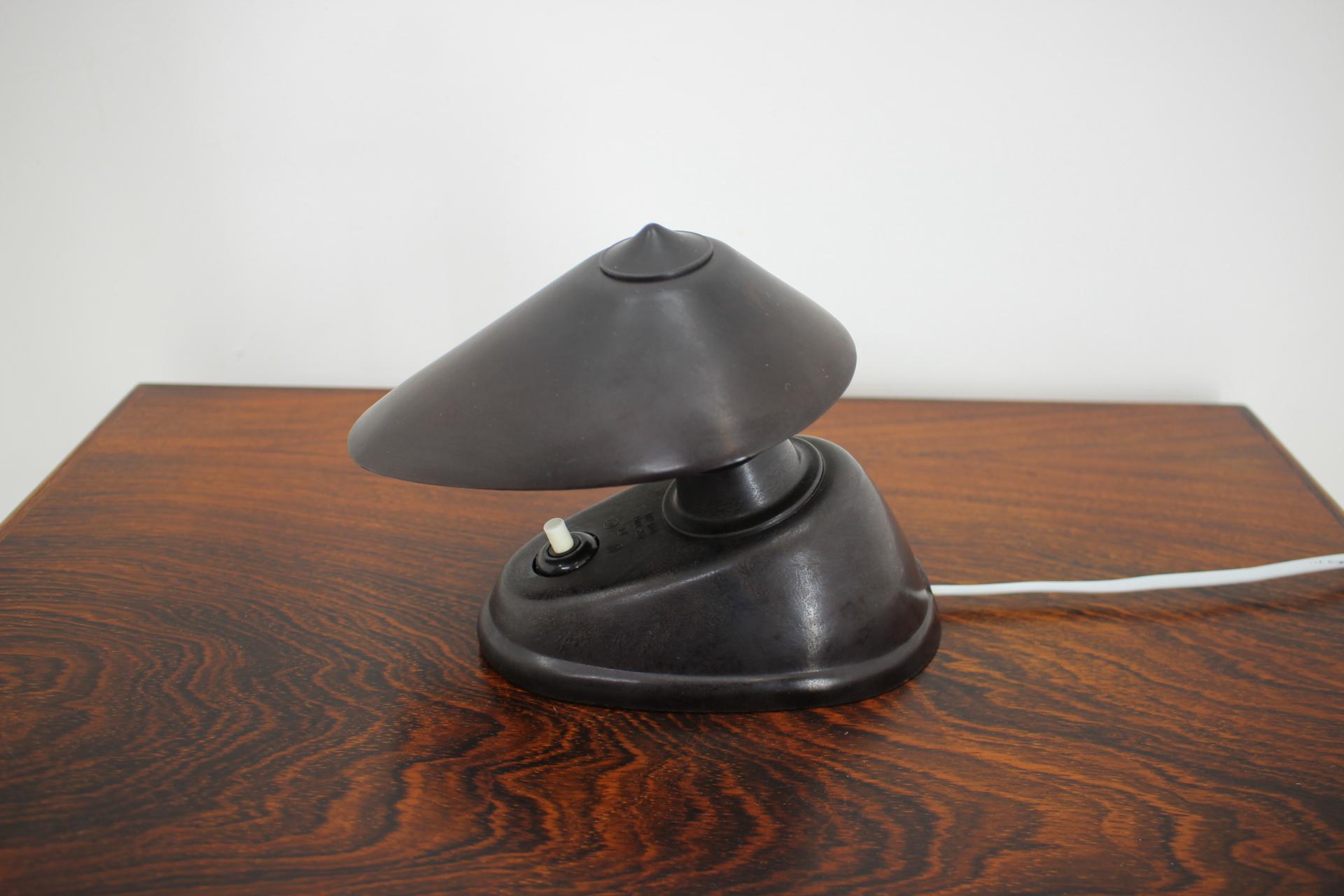 Mid-Century Modern Vintage Small Bakelite Table Lamp, 1960s