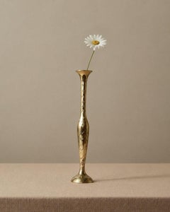 Kleine Vintage-Vase aus Messing mit eingraviertem ethnischem Muster, 1960er Jahre