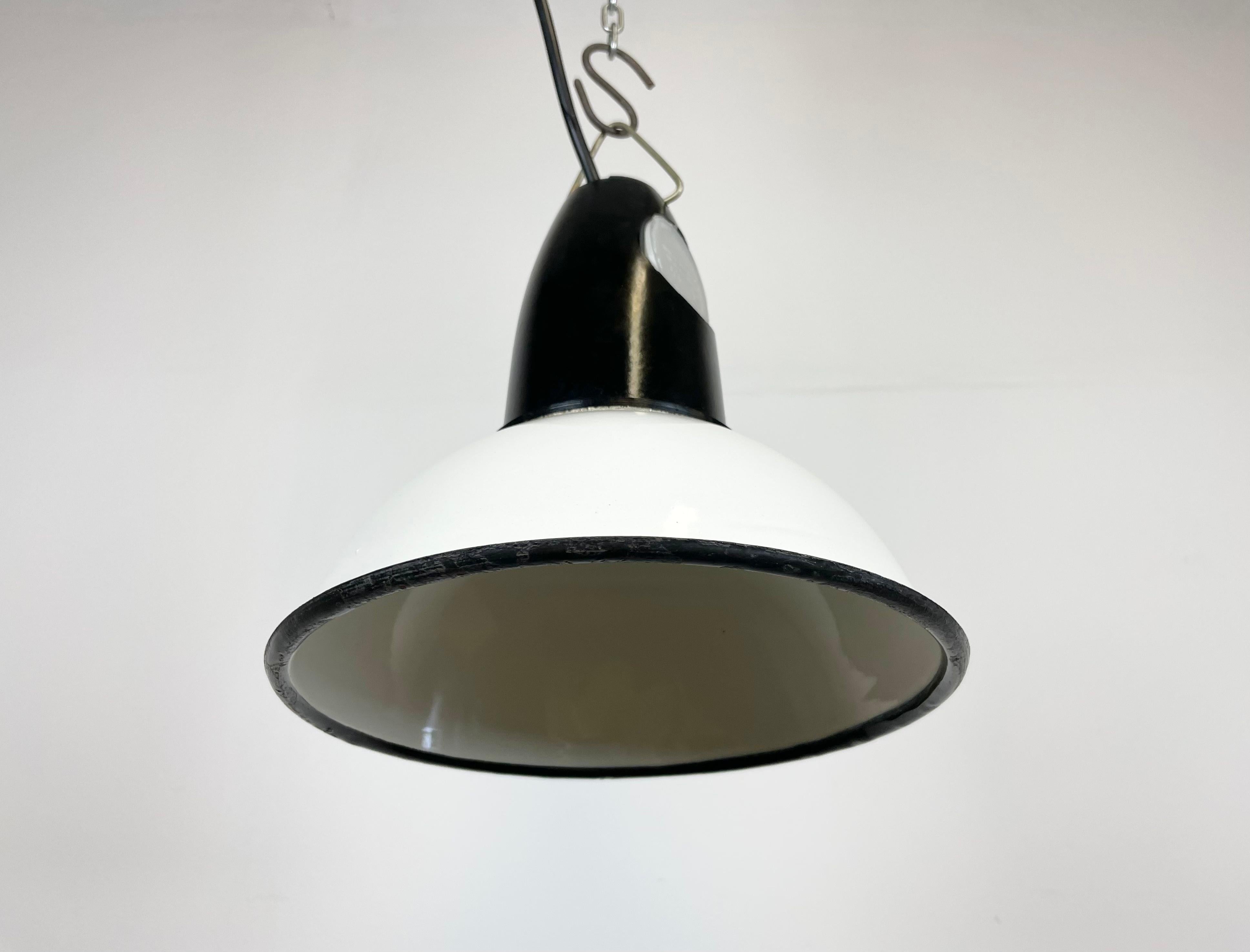 Vintage Small Industrial Soviet White Enamel Pendant Light, 1960s For Sale 1