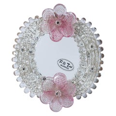 Petit miroir vénitien vintage en verre de Murano, orné de fleurs roses, signé Fratelli Tosi