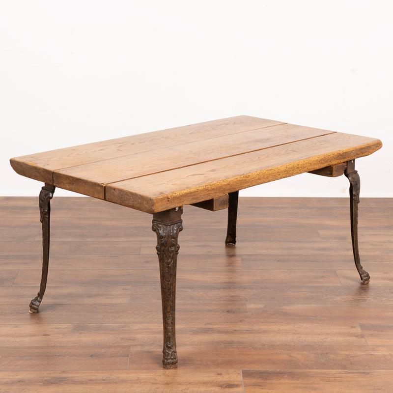 Vintage Small Pine Rustic Coffee Table with Iron Legs In Good Condition In Round Top, TX
