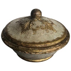 Vintage Small Round Gold Leaf Florentine Trinket Box