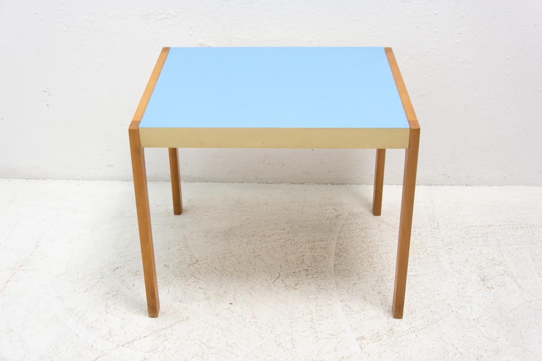 Vintage Small Side Table by Ton, 1970´S, Czechoslovakia For Sale 5
