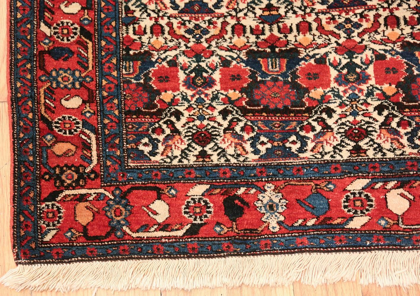 Beautiful Small Size and Ivory Background Colored Vintage Persian Sarouk Farahan Rug, Country of Origin / Rug Type: Vintage Persian Rug, Circa Date: Mid 20th Century. Size: 5 ft 1 in x 7 ft 9 in (1.55 m x 2.36 m).