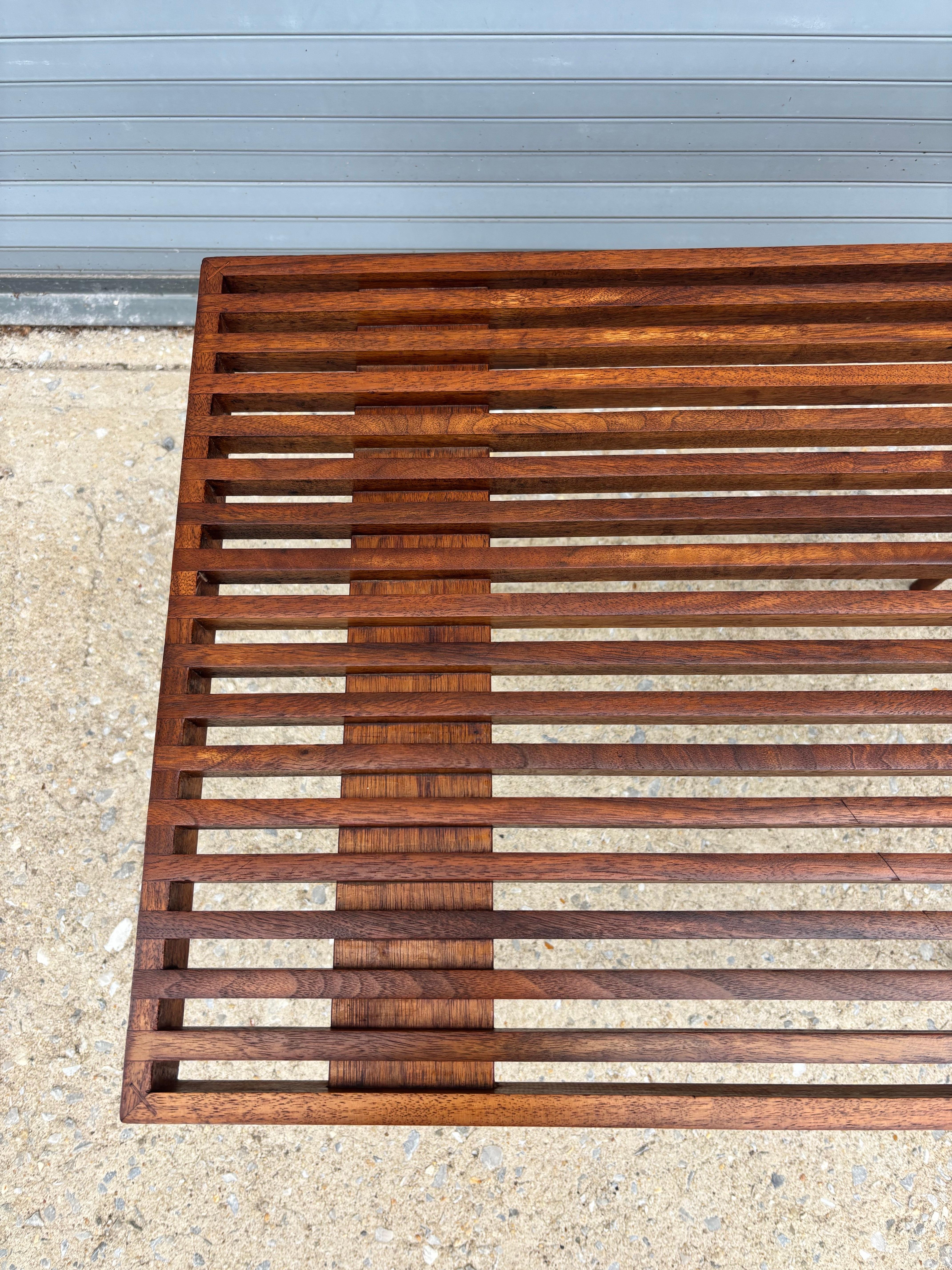 Mid-20th Century Vintage Small Slatted Bench on Tapered Legs by Mel Smilow For Sale