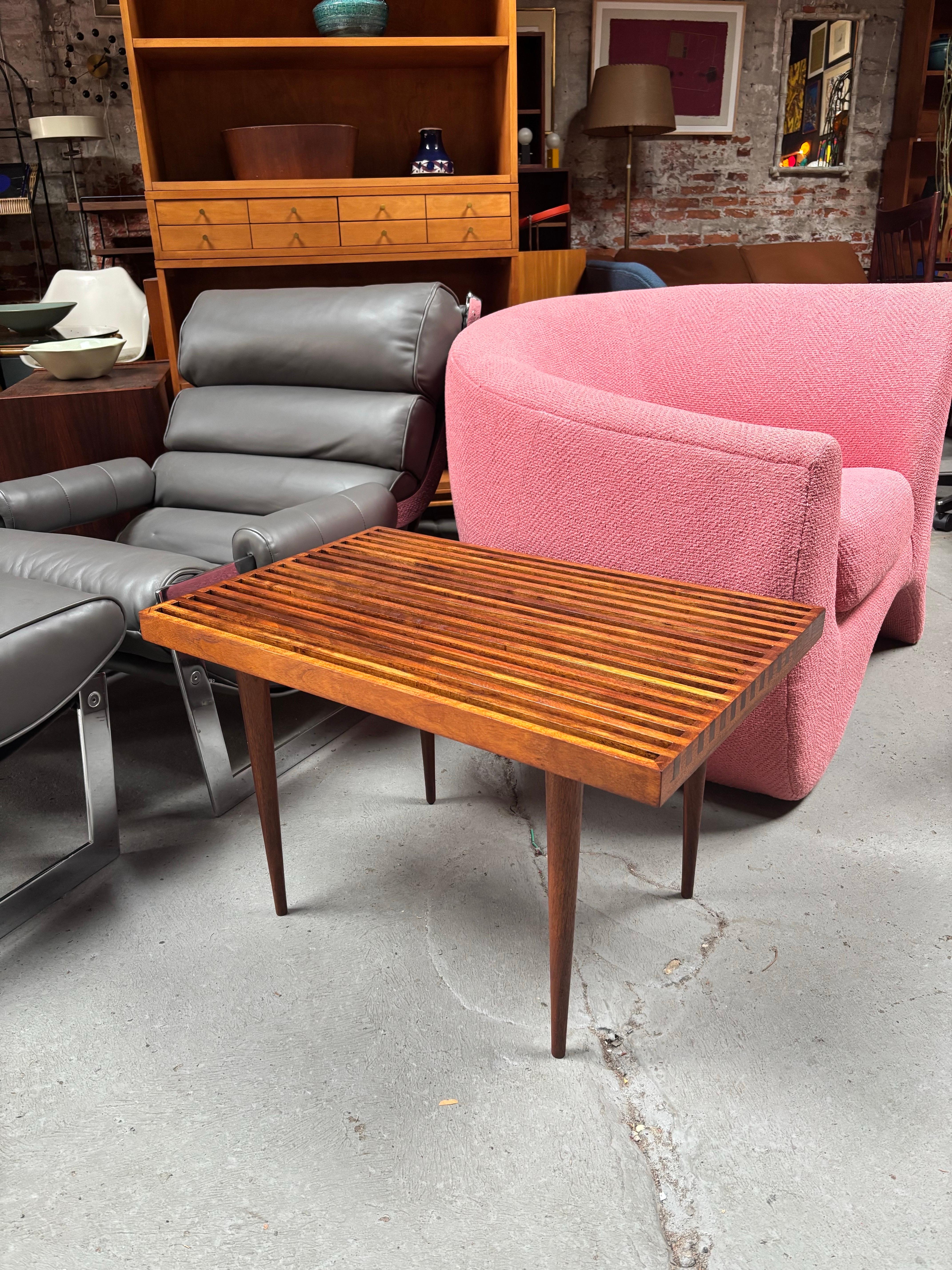 Vintage Small Slatted Bench on Tapered Legs by Mel Smilow For Sale 2