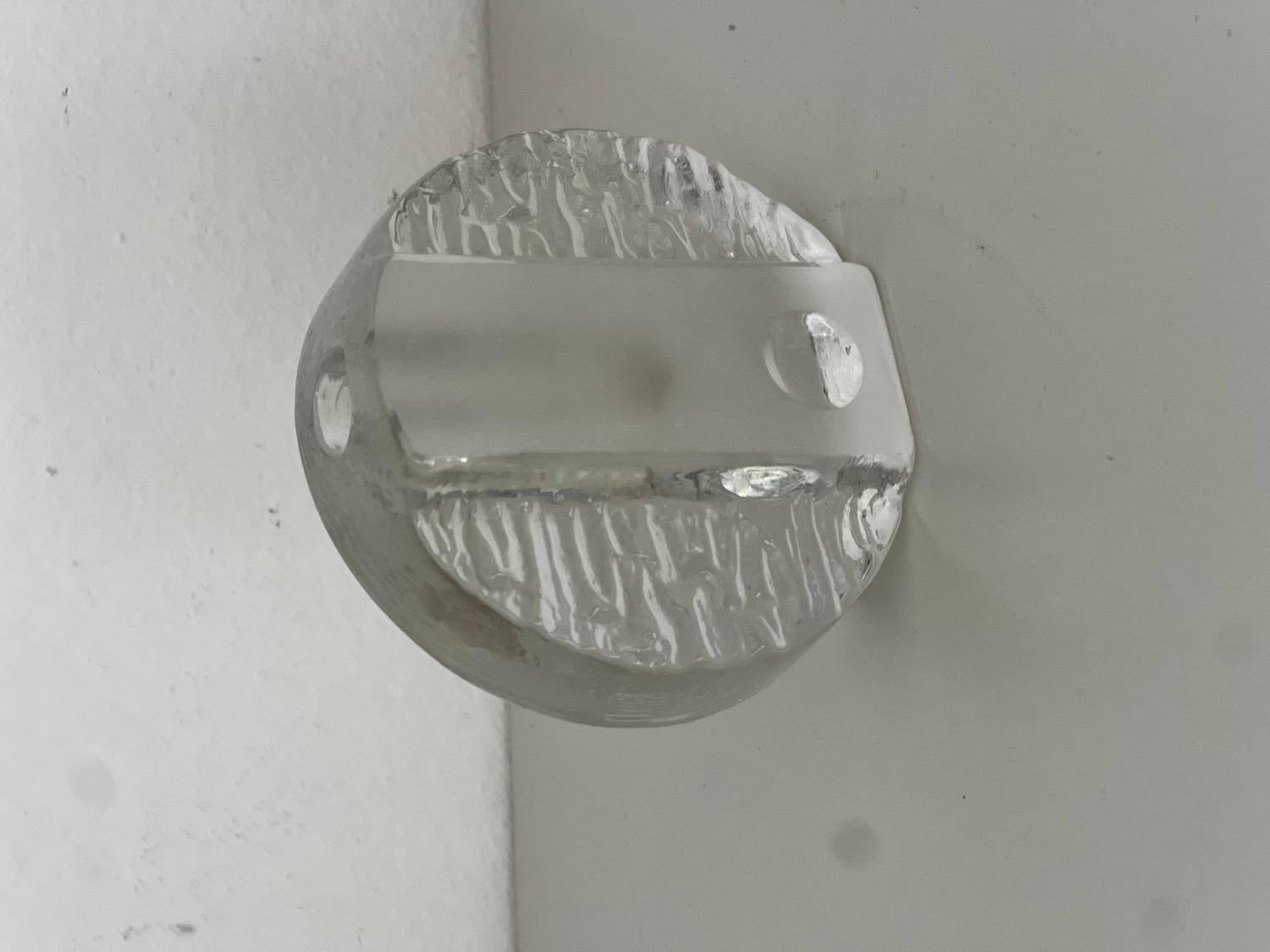 Porte-fleurs sculptural en verre transparent, très décoratif et inhabituel Bon état - En vente à Milano, IT