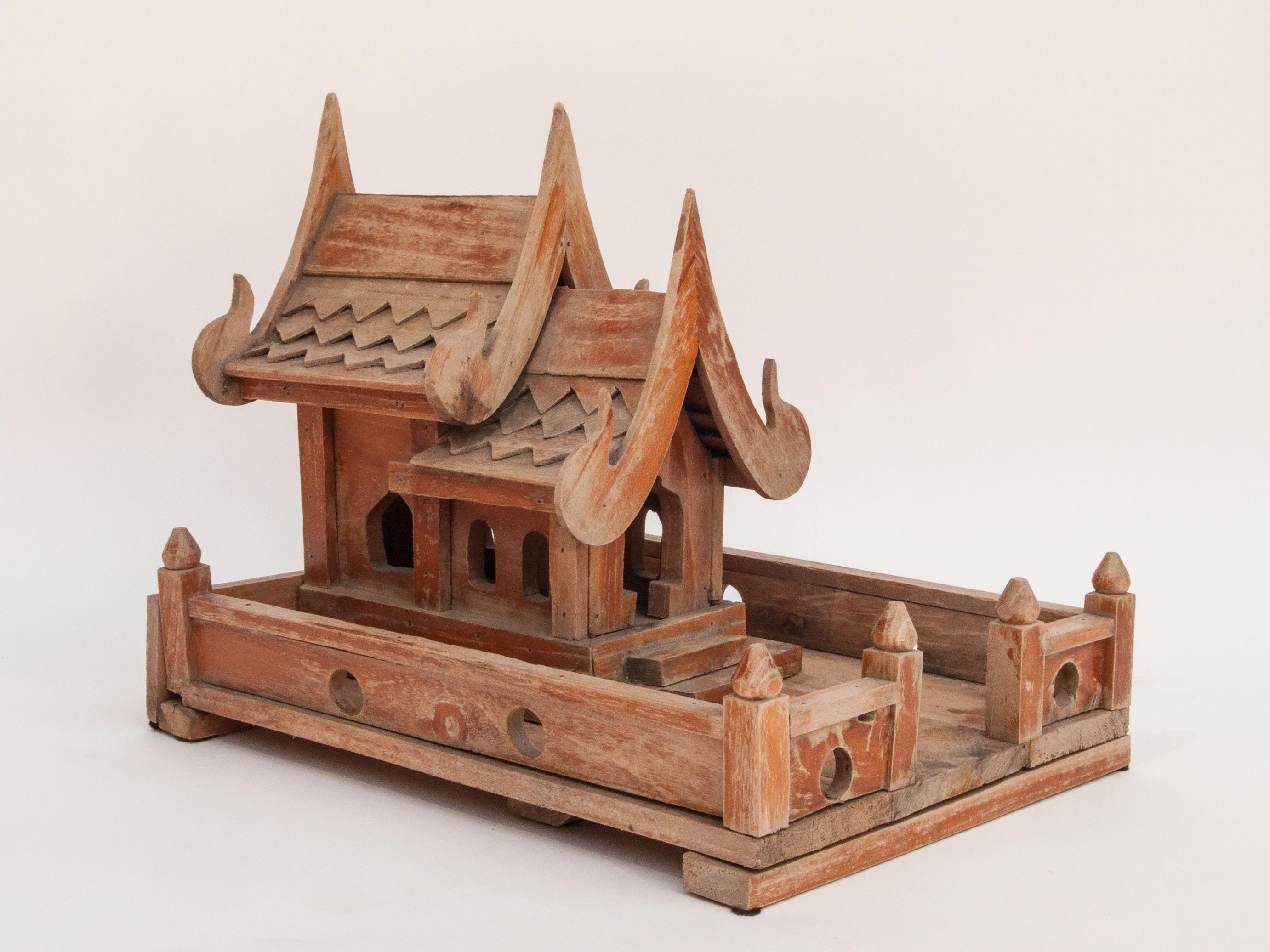 Hand-Crafted Vintage Small Spirit House from Northern Thailand, Teak, Mid-Late 20th Century