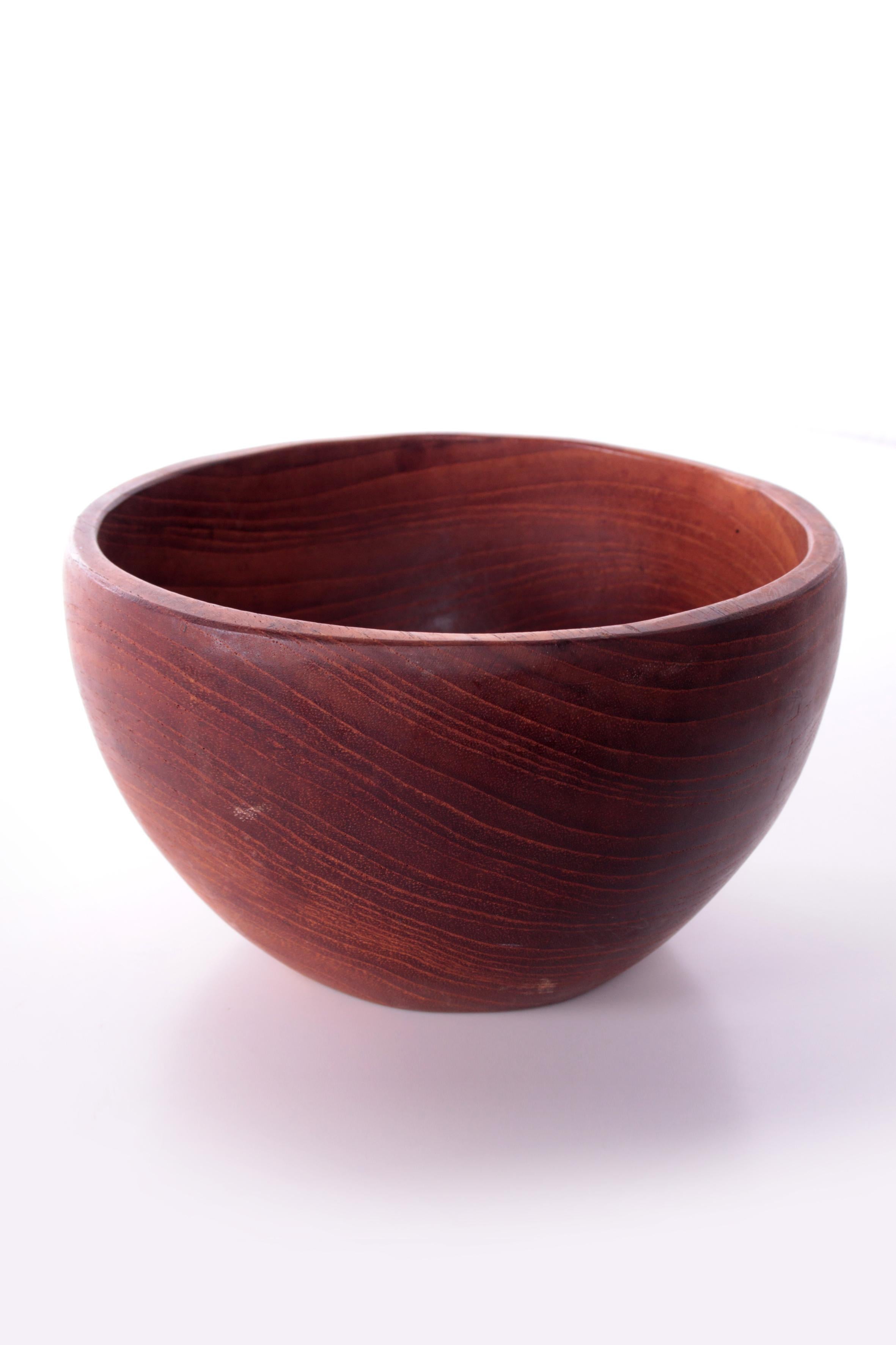 20th Century Vintage Small Teak Wooden Bowl, 60 Denmark For Sale