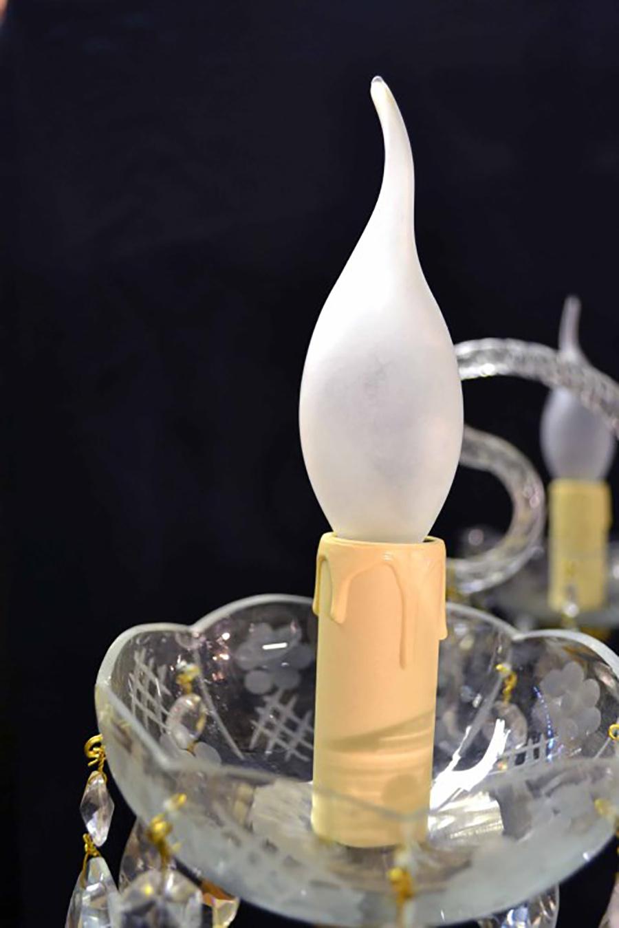 Cristal Petit lustre vénitien à 4 lumières en cristal 20ème siècle en vente