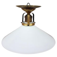 Lampada a sospensione vintage piccola e bianca, Italia, anni '40
