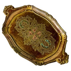 Piccolo vassoio d'epoca in legno dorato Florentine, Italia, anni '50
