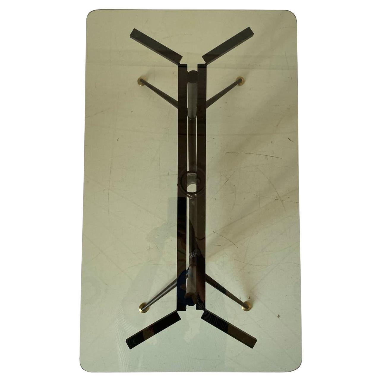 Mid-20th Century Table basse vintage en verre fumé et laiton, Italie, années 1960 en vente