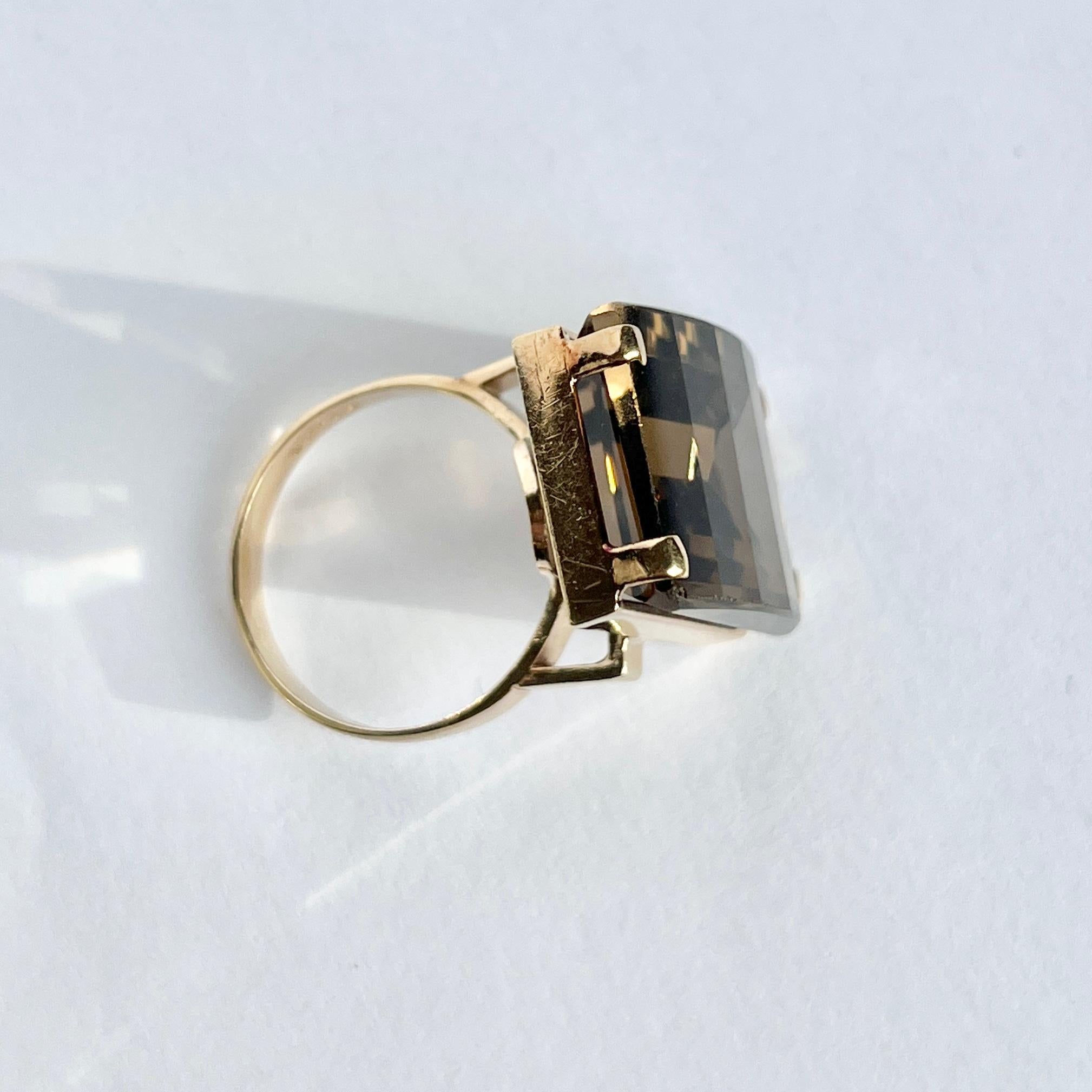 Emerald Cut Vintage Smokey Quartz and 9 Carat Gold Cocktail Ring For Sale