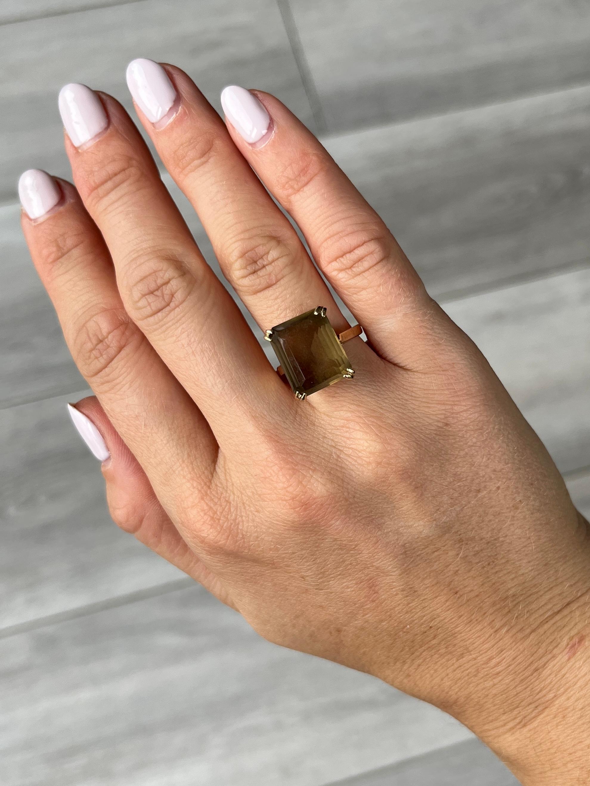 Emerald Cut Vintage Smokey Quartz and 9 Carat Gold Cocktail Ring For Sale