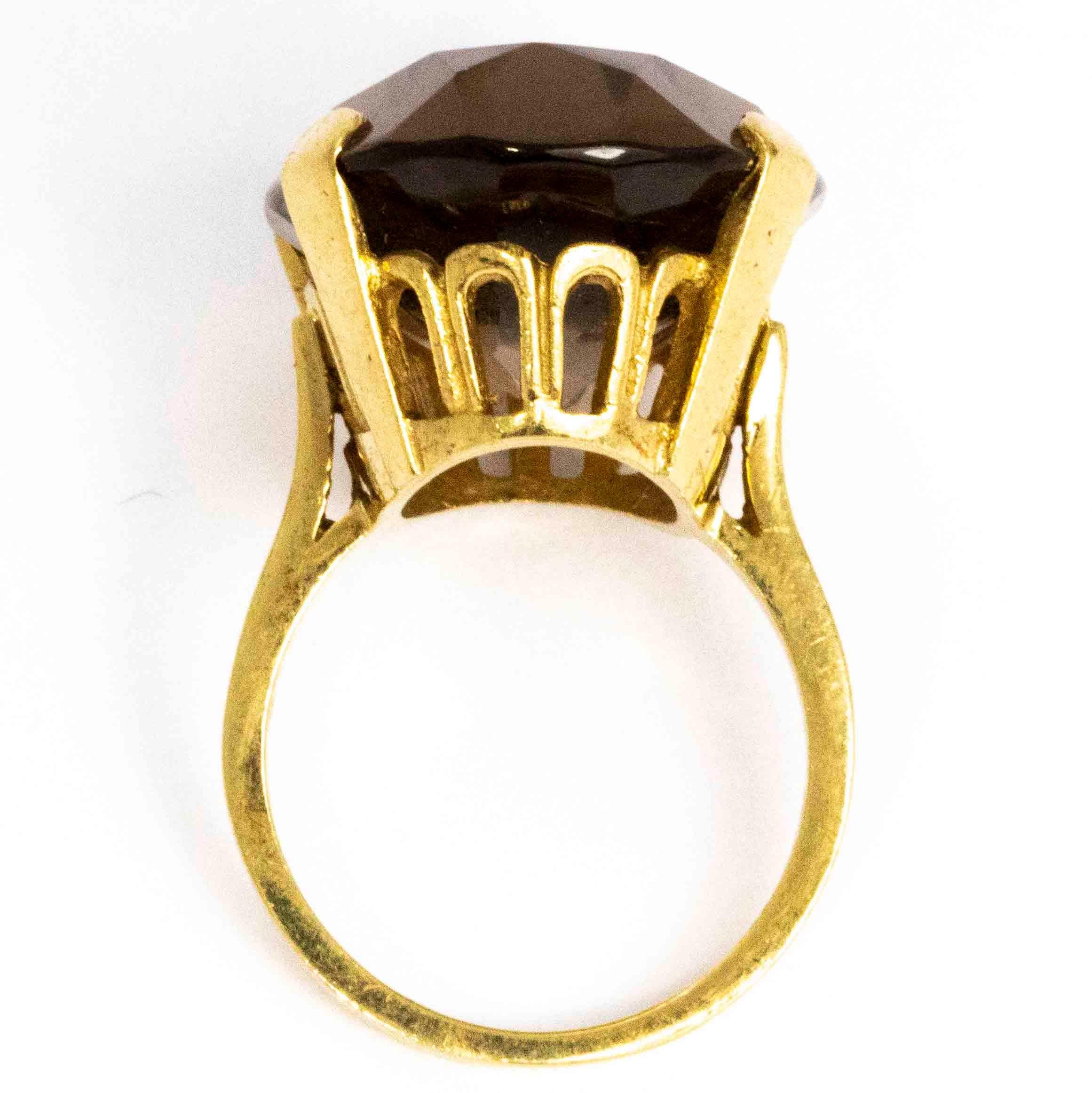 Vintage Smokey Quartz and 9 Carat Gold Cocktail Ring In Good Condition In Chipping Campden, GB