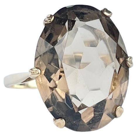 Cocktail-Ring aus Rauchquarz und 9 Karat Gold