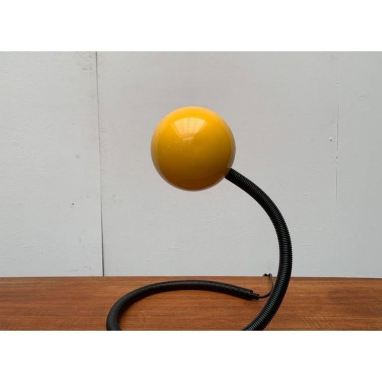 Lampe à poser vintage serpent-cobra, 1970 en vente 5