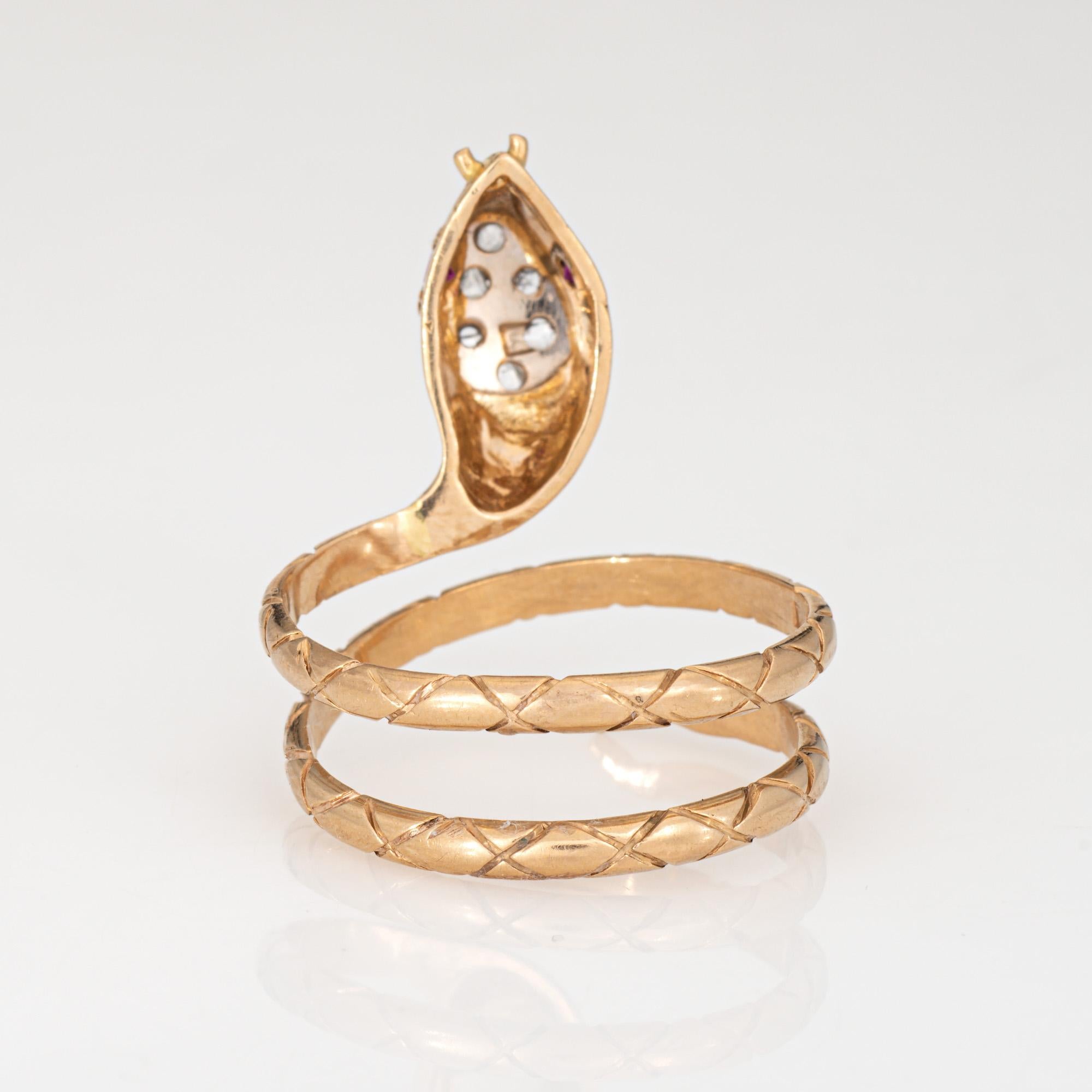 Vintage Snake Ring 18k Yellow Gold Large Coiled Serpent Cocktail Sz 10 Jewelry In Good Condition For Sale In Torrance, CA