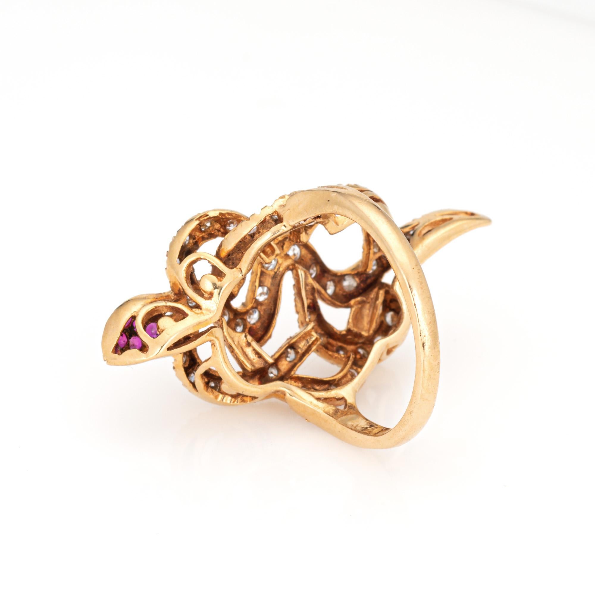 Vintage Schlangenring 18k Gelbgold Großer glasierter Schlangen-Cocktail Gr. 6,75 Schmuck im Zustand „Gut“ in Torrance, CA