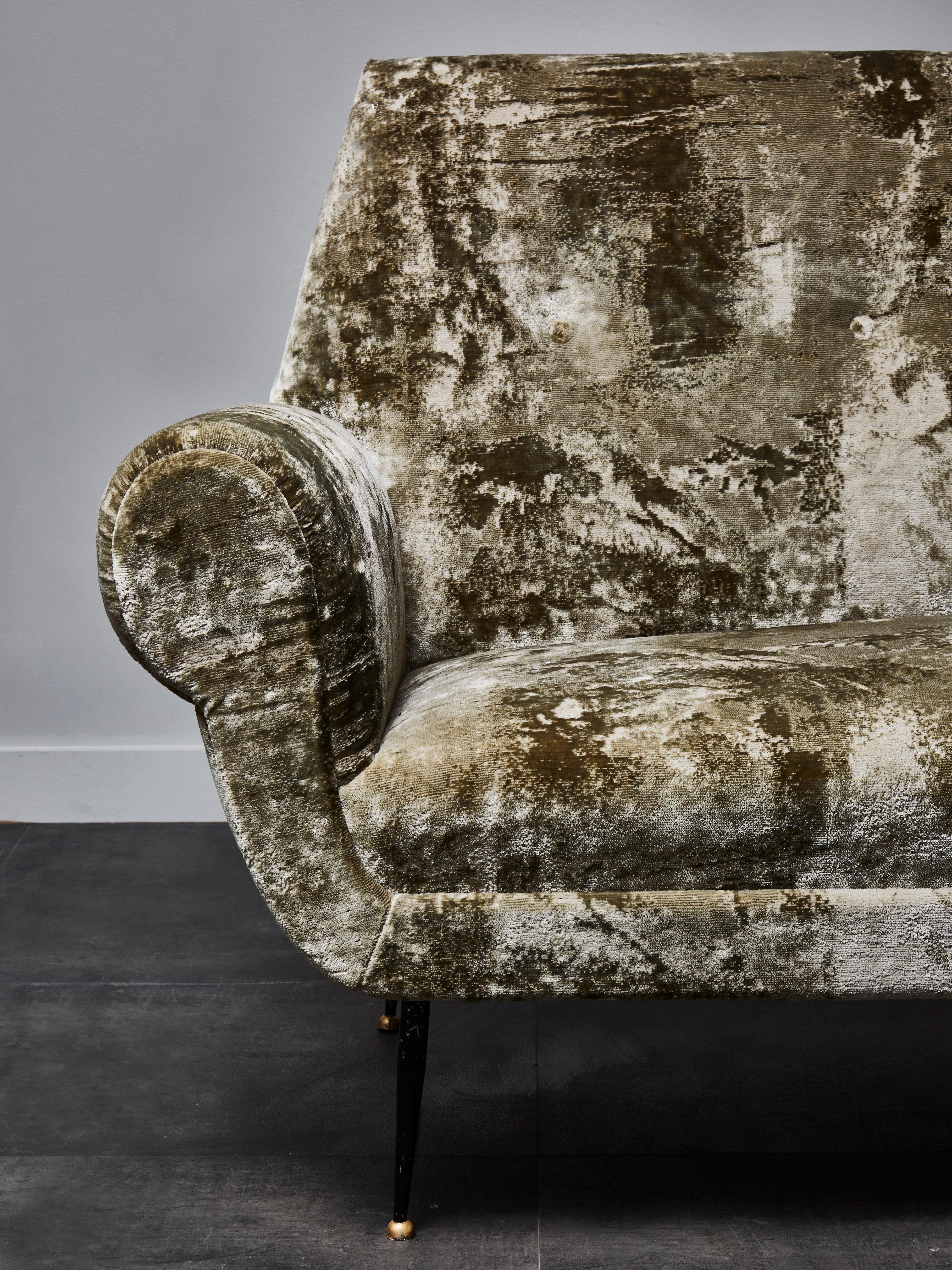 Kostenloses Vintage-Sofa im Zustand „Gut“ im Angebot in Saint-Ouen (PARIS), FR