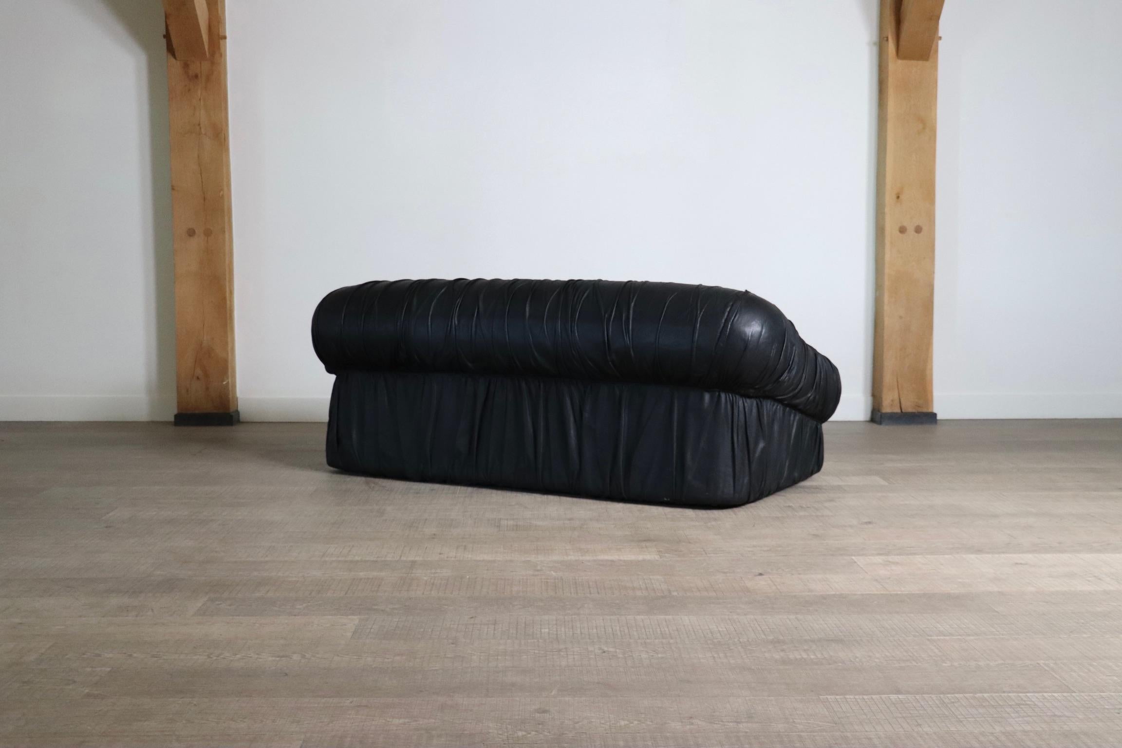 Vintage Sofa By De Pas D’Urbino & Lomazzi In Black Leather For Dall’Oca, 1970s For Sale 7