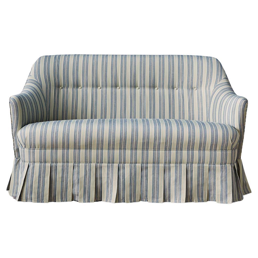 Sofa vintage en tissu rayé personnalisé par l'appartement, Suède, 1950 en vente
