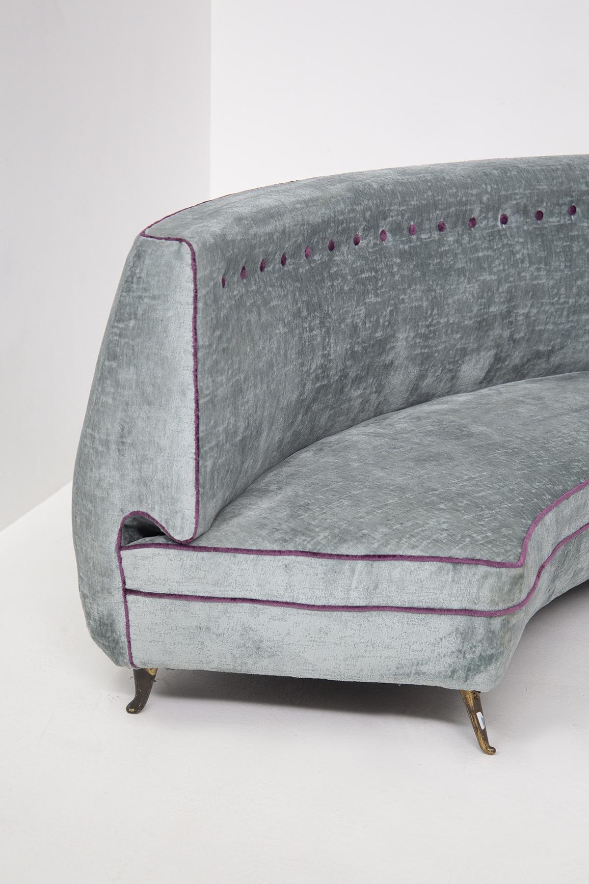 Mid-Century Modern Vintage Sofa in Light Blue and Purple Velvet by Isa Bergamo For Sale