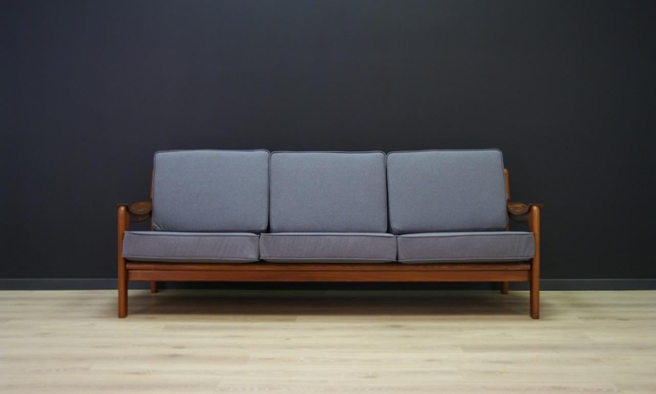 Classic 1960s-1970s sofa - minimalistic form - Scandinavian design at its best. Phenomenal wooden construction, upholstery after replacement (color - gray). Preserved in good condition - directly for use.

Dimensions: height 75 cm seat height 40