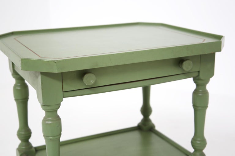 Vintage Sofa Table in Green Lacquered Wood In Good Condition For Sale In Milano, IT
