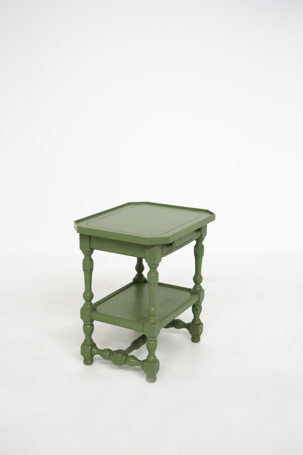 Vintage Sofa Table in Green Lacquered Wood For Sale 1