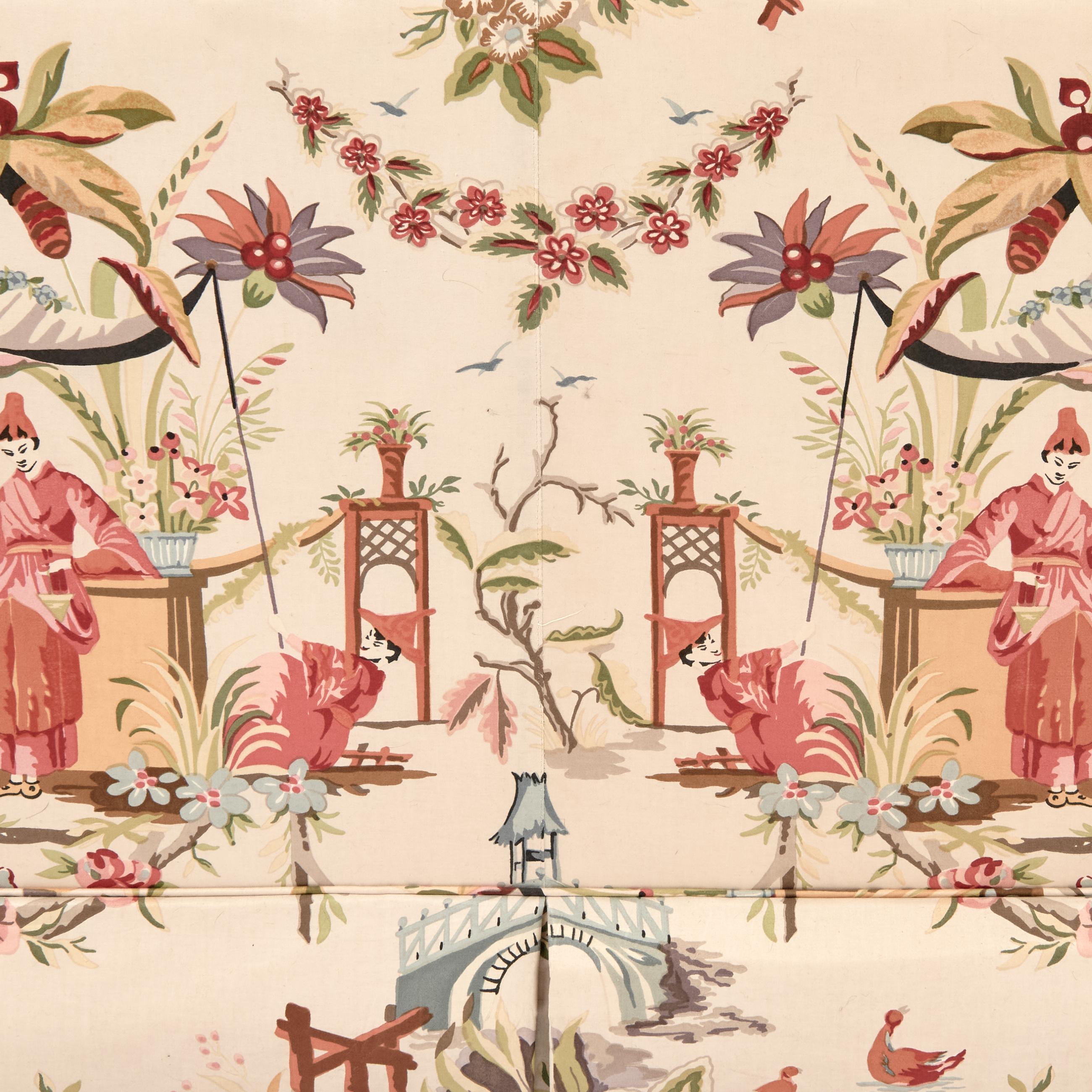 Vintage Sofa with Chinoiserie Upholstery by Baker en venta 5