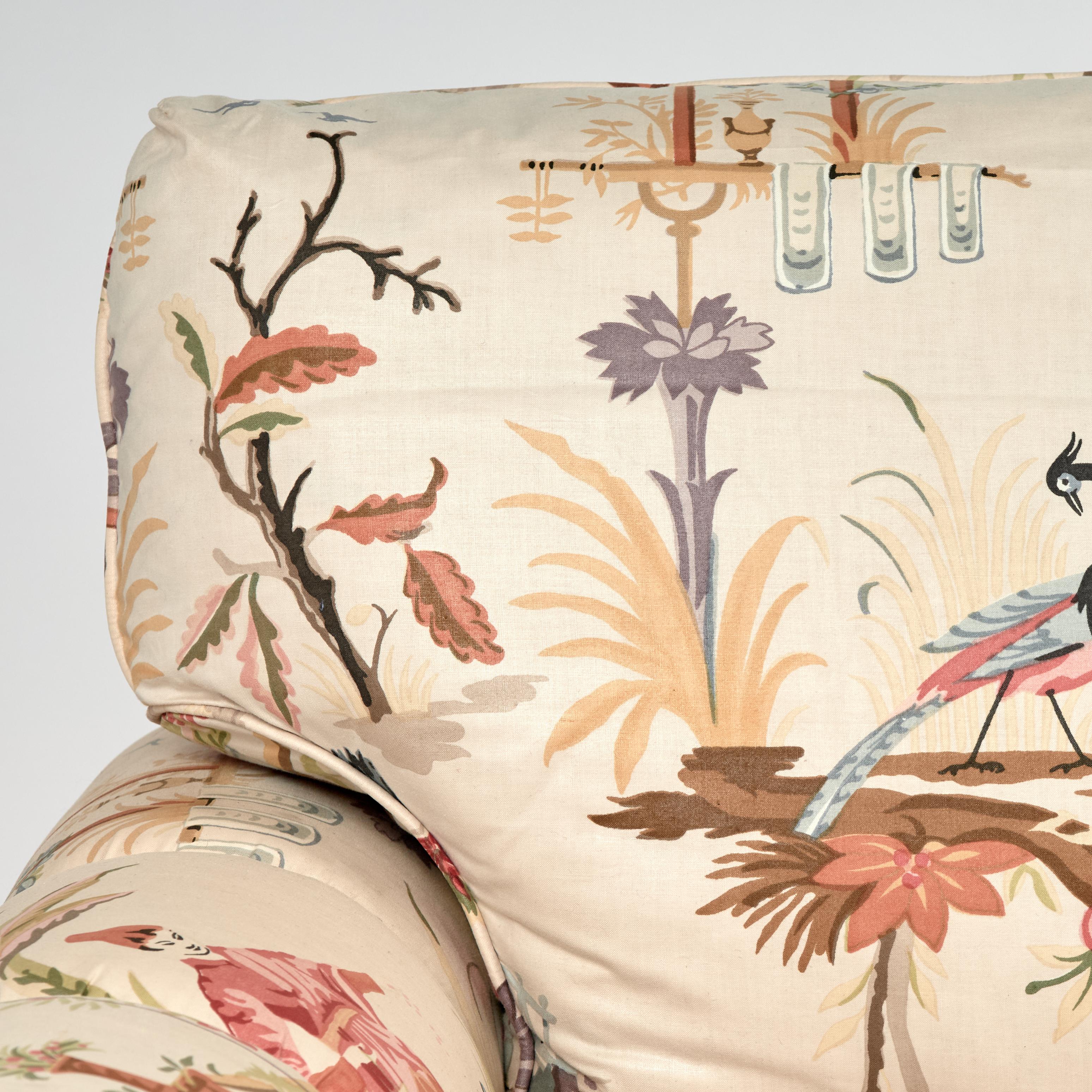 Vintage Sofa with Chinoiserie Upholstery by Baker Estadounidense en venta