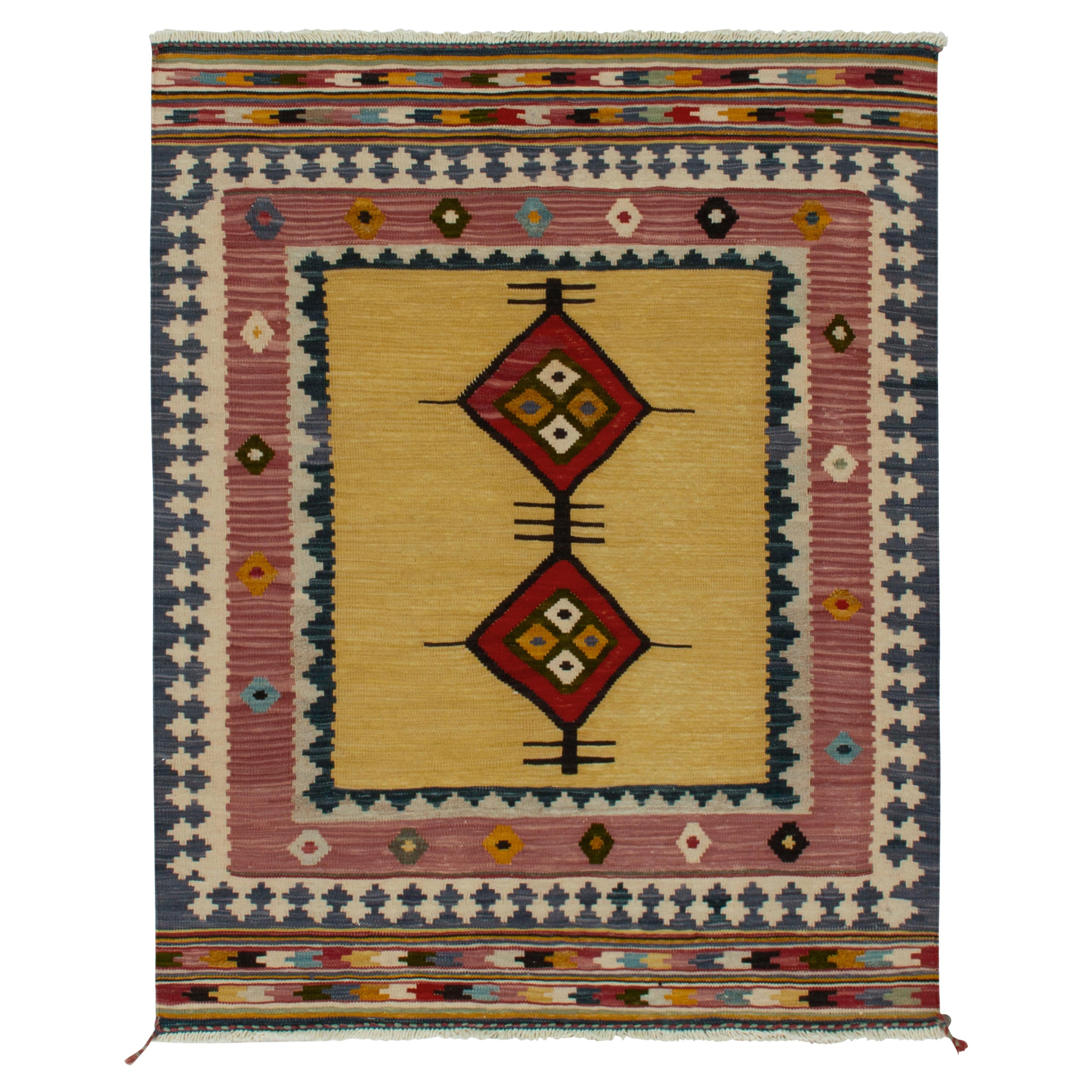 Tappeto Sofreh Kilim vintage in cammello, con medaglioni rossi e bordi tribali by Rug & Kilim