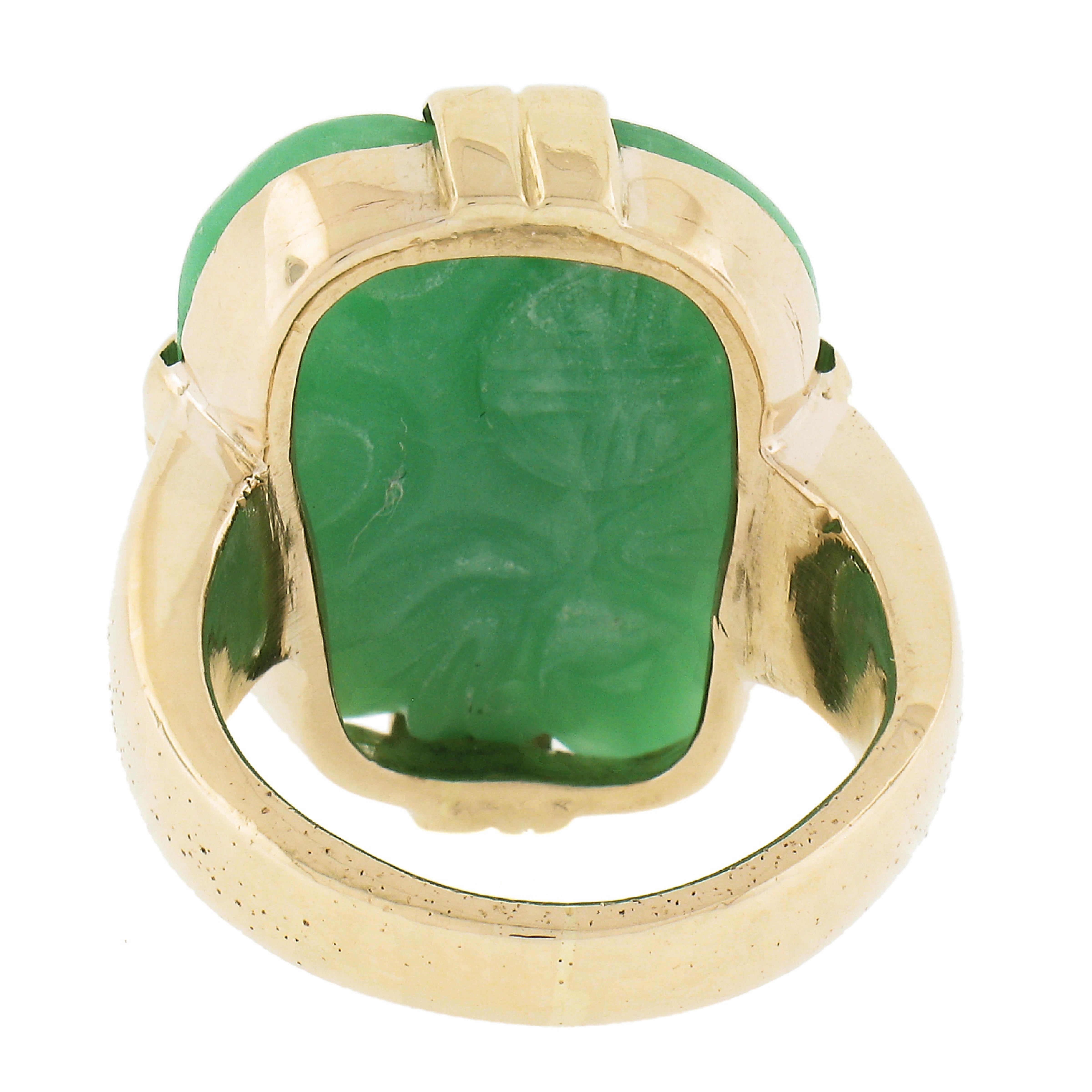 Vintage Solid 14k Yellow Gold Carved Jade Lizard / Salamander Cocktail Ring For Sale 3