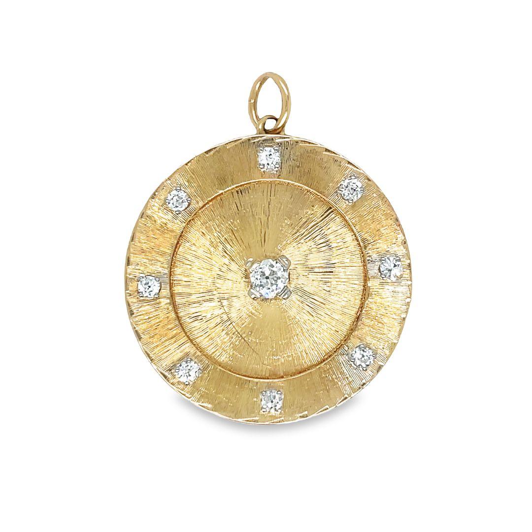 Pendentif breloque vintage en or jaune 14 carats massif avec diamants Excellent état - En vente à beverly hills, CA