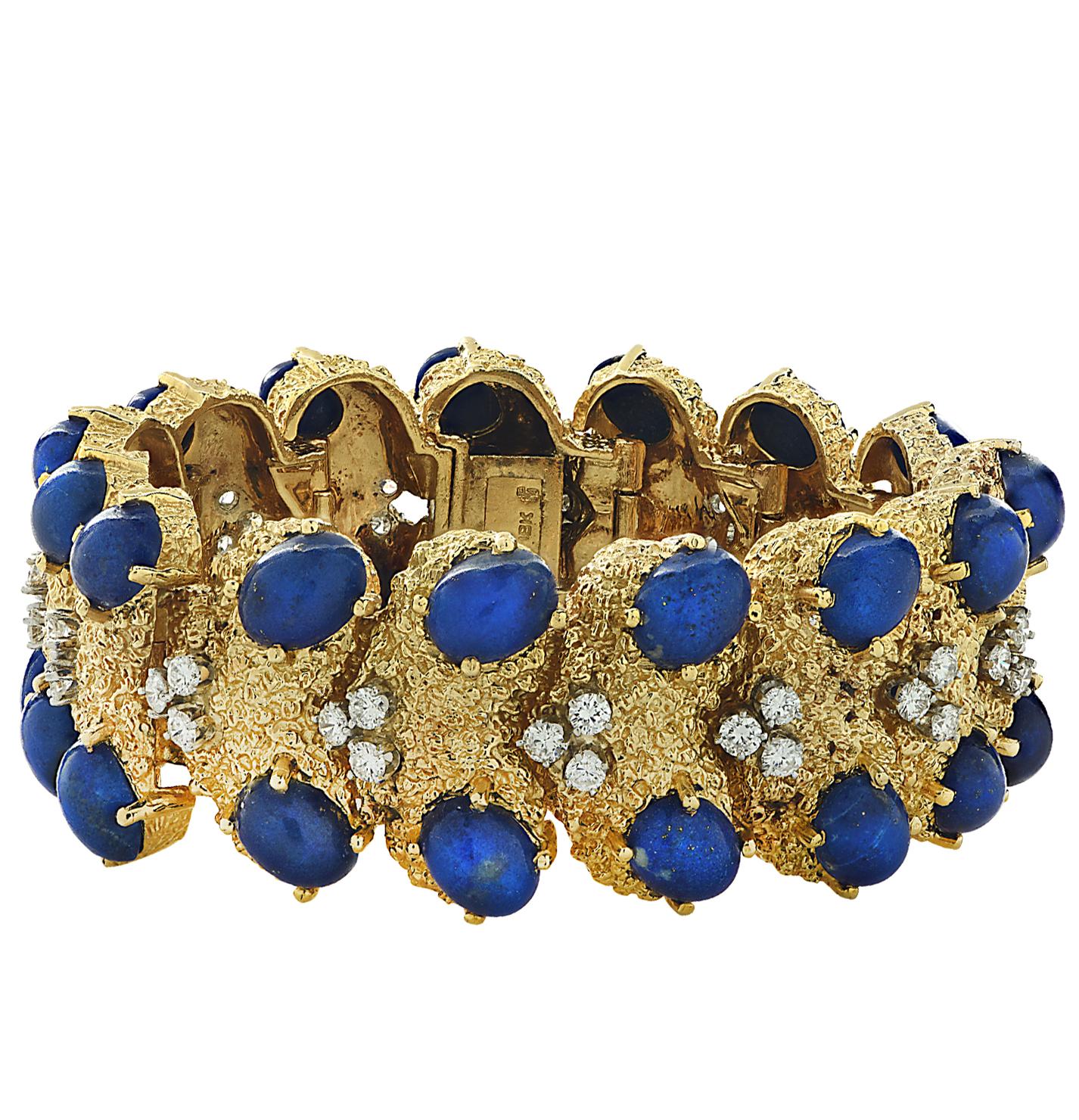 Vintage Solid 18 Karat Yellow Gold Lapis and Diamond Bracelet In Good Condition In Miami, FL