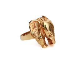 Vintage Solid 18 Karat Yellow Gold Elephant Motif Ring Heavy
