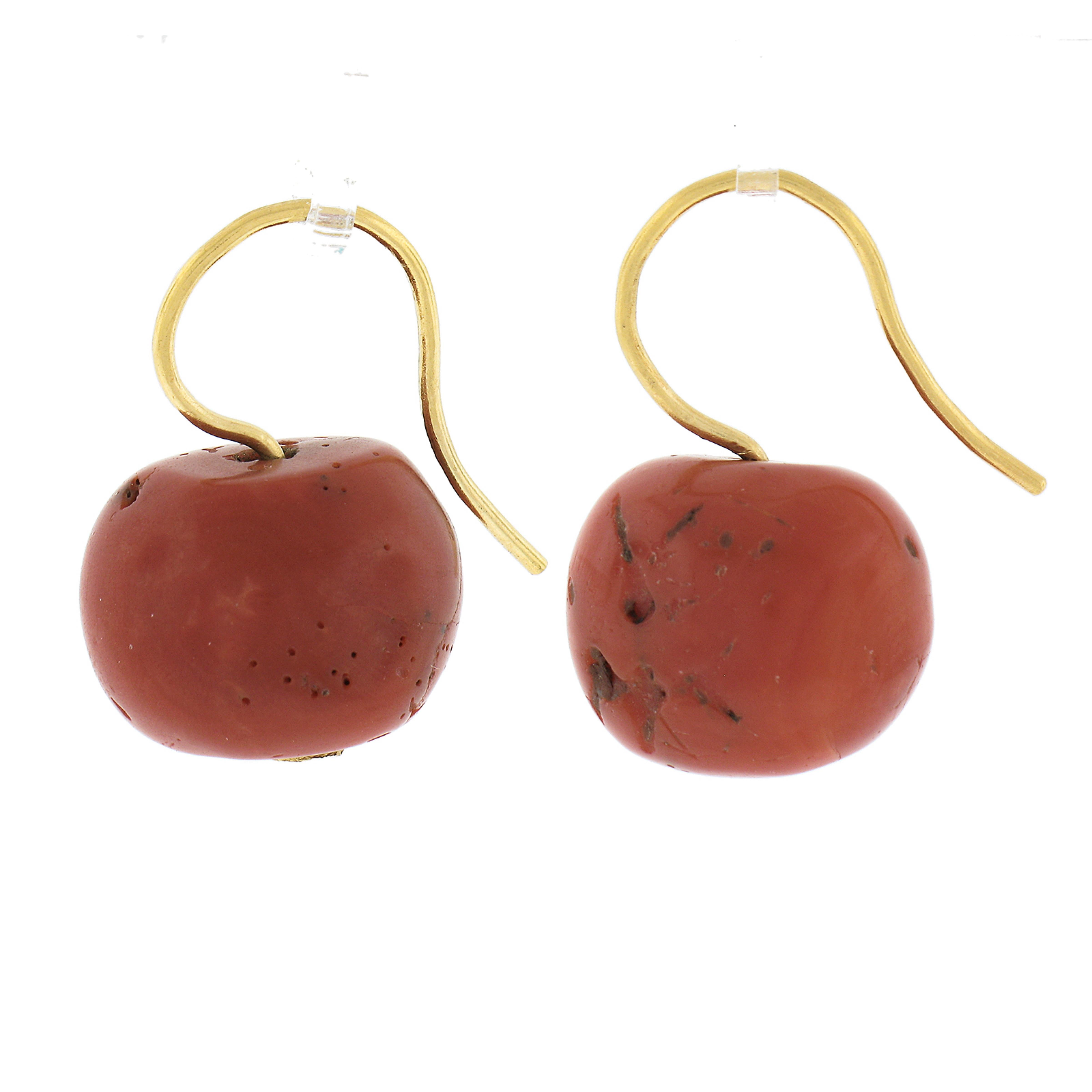 Vintage Solid 21k Yellow Gold GIA Graded Large Bead Coral Wire Drop Earrings For Sale 1