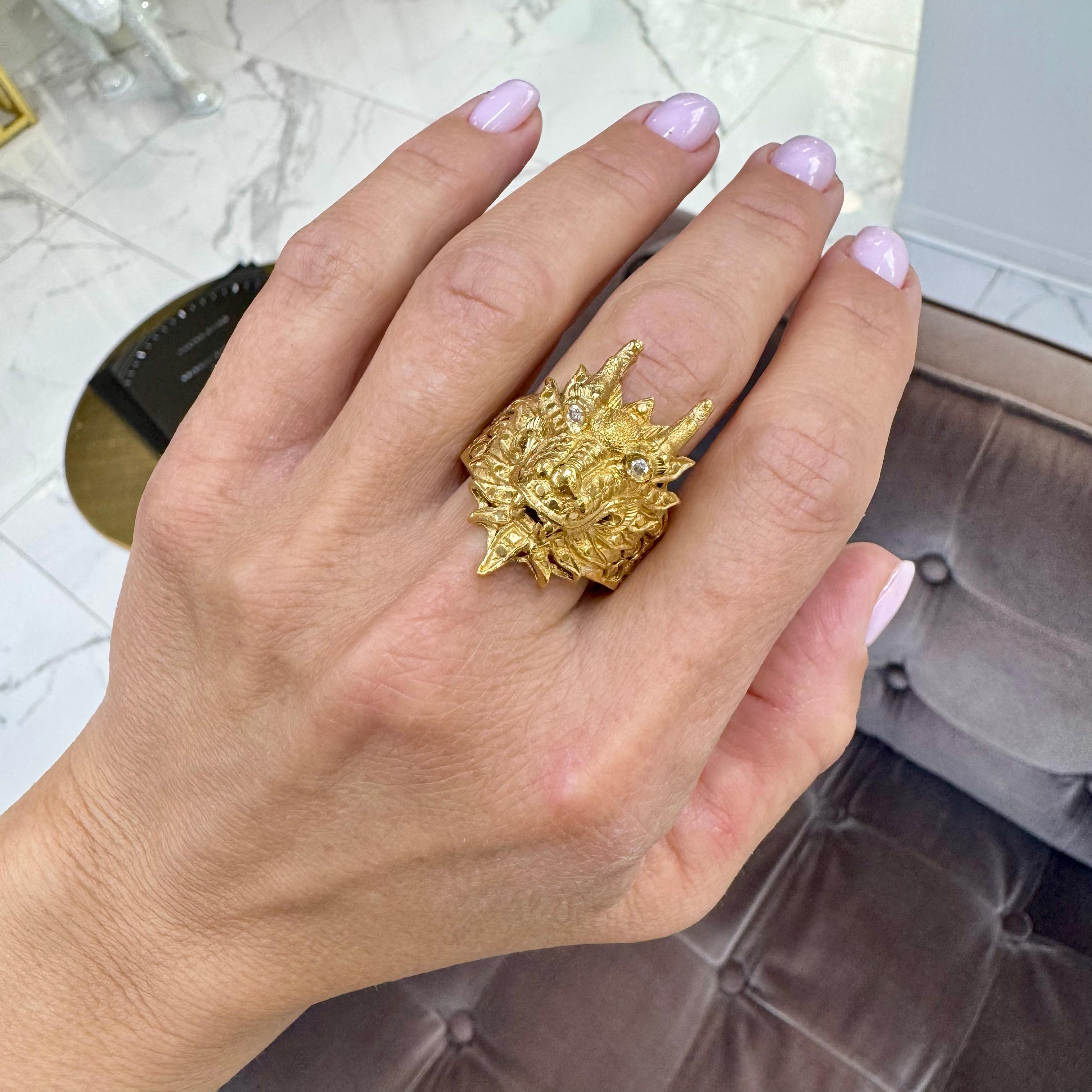 Vintage Solid 24K Gold 9999 Diamond Eyes Carved Dragon Head Cocktail Ring For Sale 3
