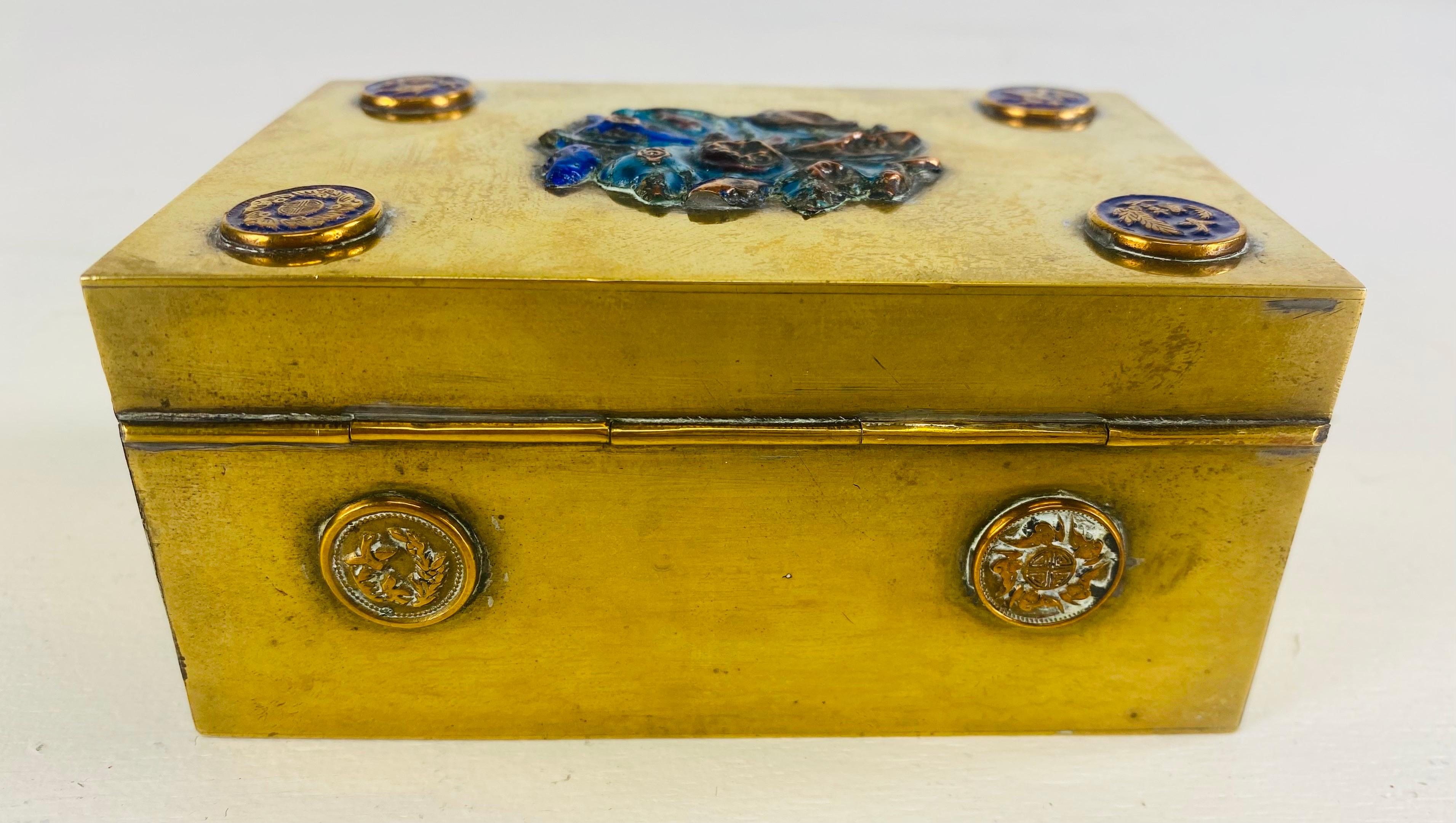 Chinese Export Vintage solid brass and enamel Chinese export trinket box. For Sale
