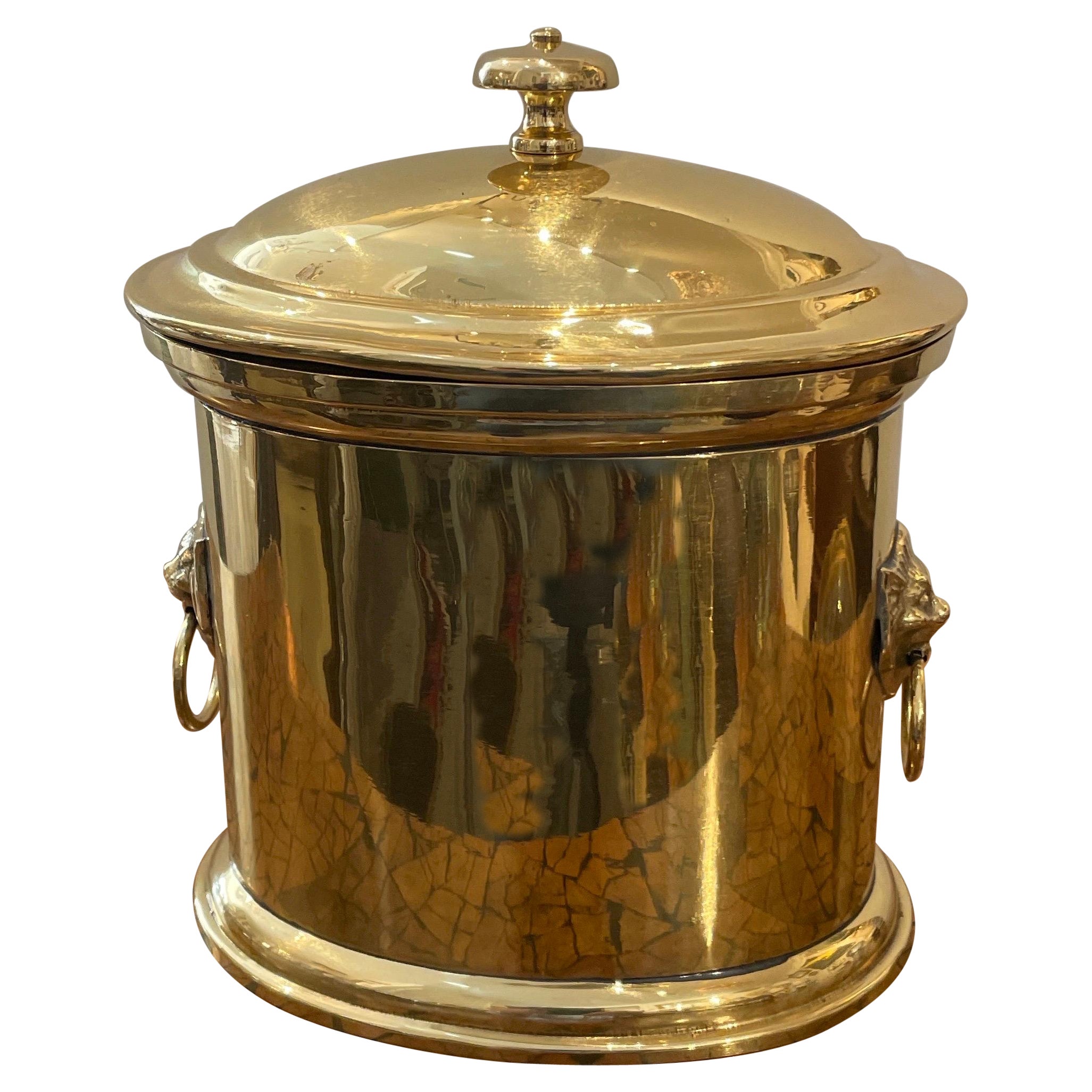 Contenitore vintage in ottone massiccio con coperchio