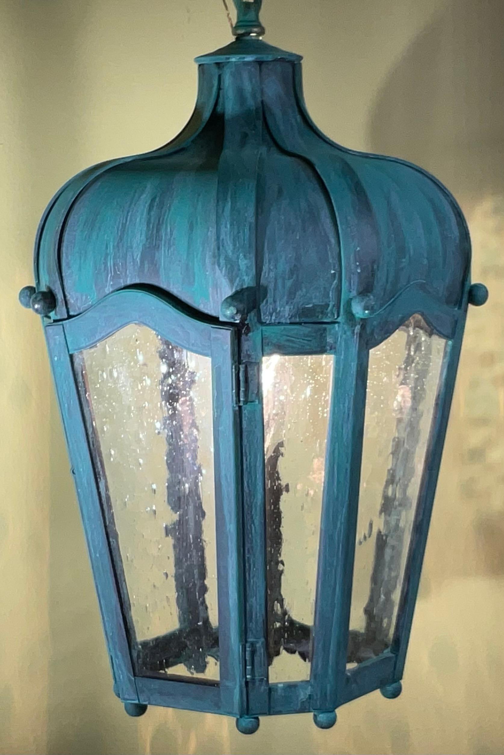 Farol colgante vintage de latón macizo - Acabado teal patinado Hecho a mano en venta