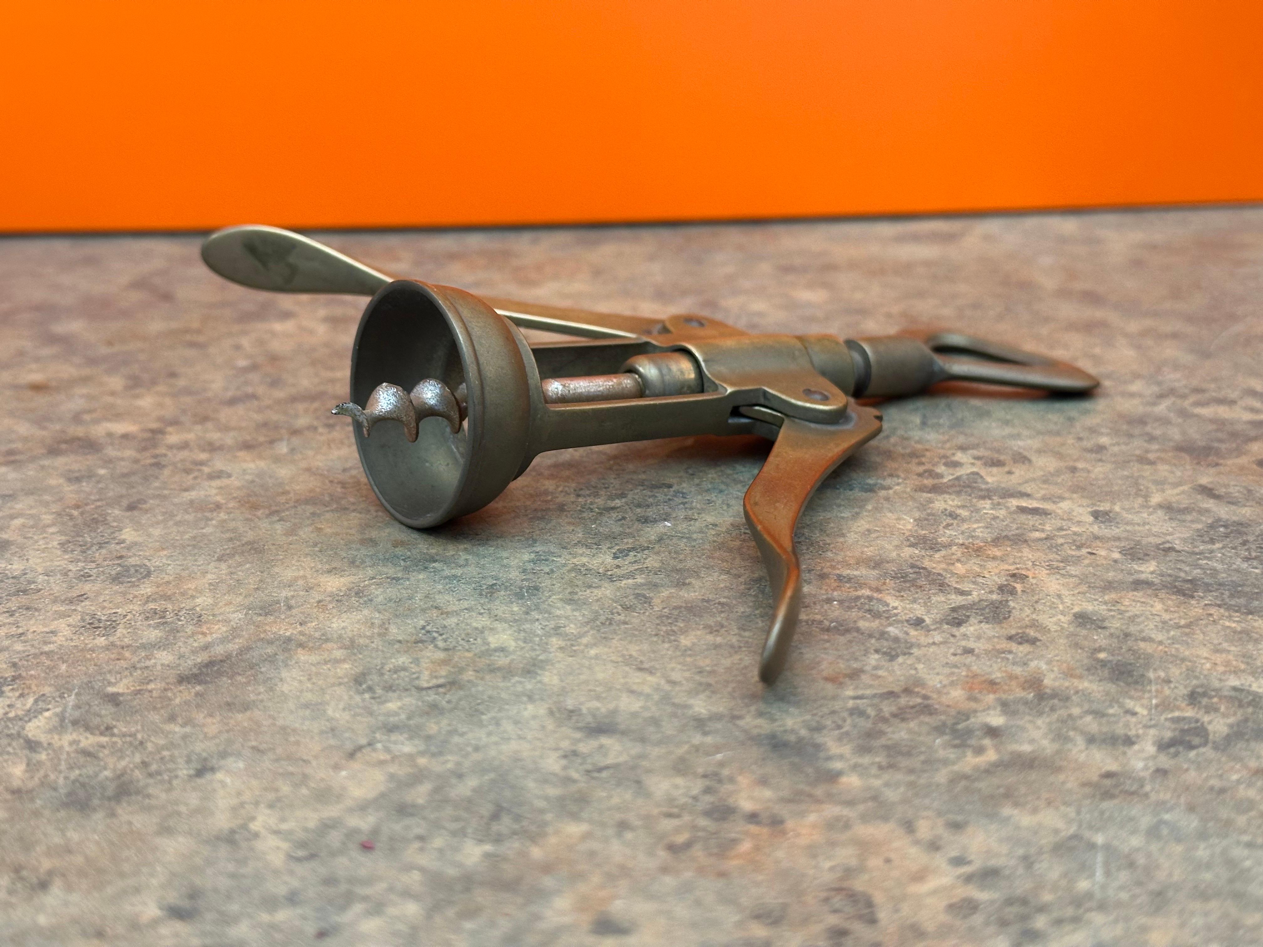 Vintage massivem Messing italienischen Korkenzieher Weinflaschenöffner, markiert Italien im Angebot 4