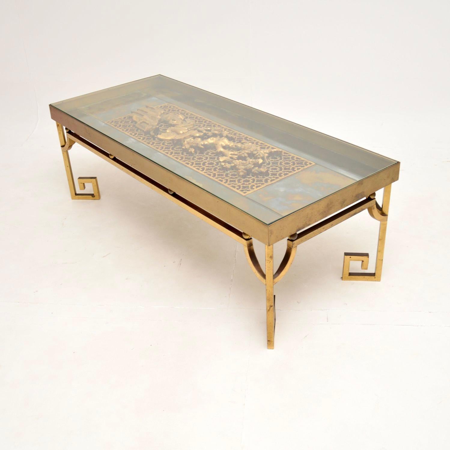 Mid-Century Modern Vintage Solid Brass Oriental Style Coffee Table For Sale