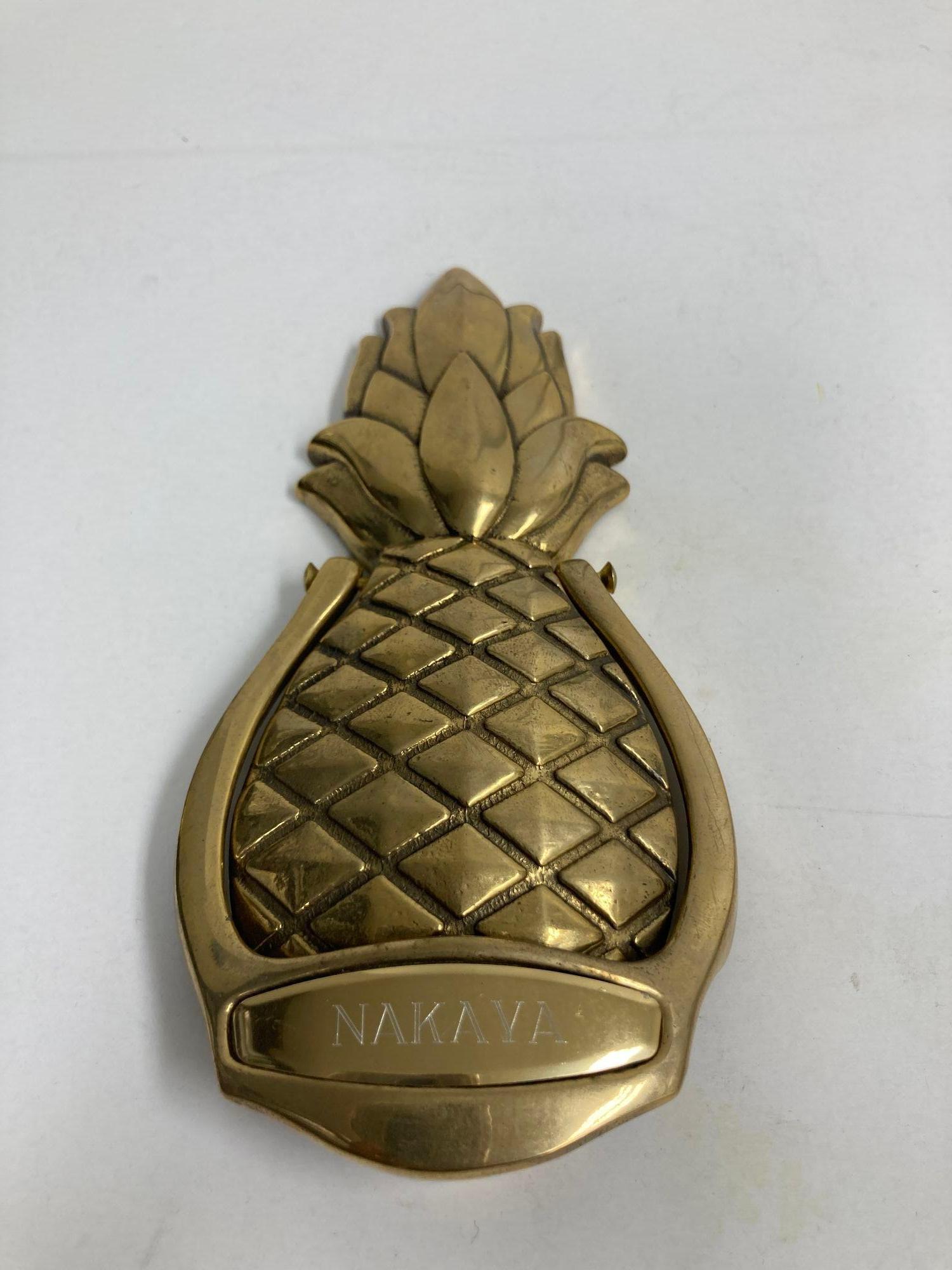 Vintage Solid Brass Pineapple Door Handle.
Vintage solid brass pineapple shaped door knocker.
Vintage Decorative Front Door knocker, make a fun first impression with this beautiful solid brass pineapple door knocker. Dimensions: 3.5
